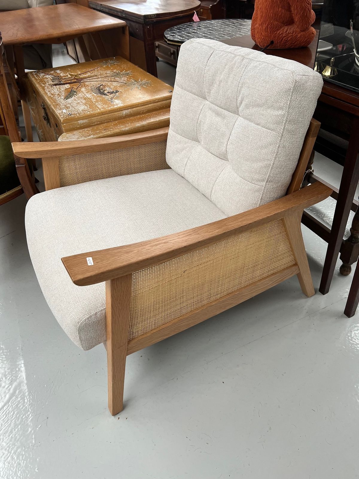 Oak Framed Beige Fabric Arm Chair photo furniture