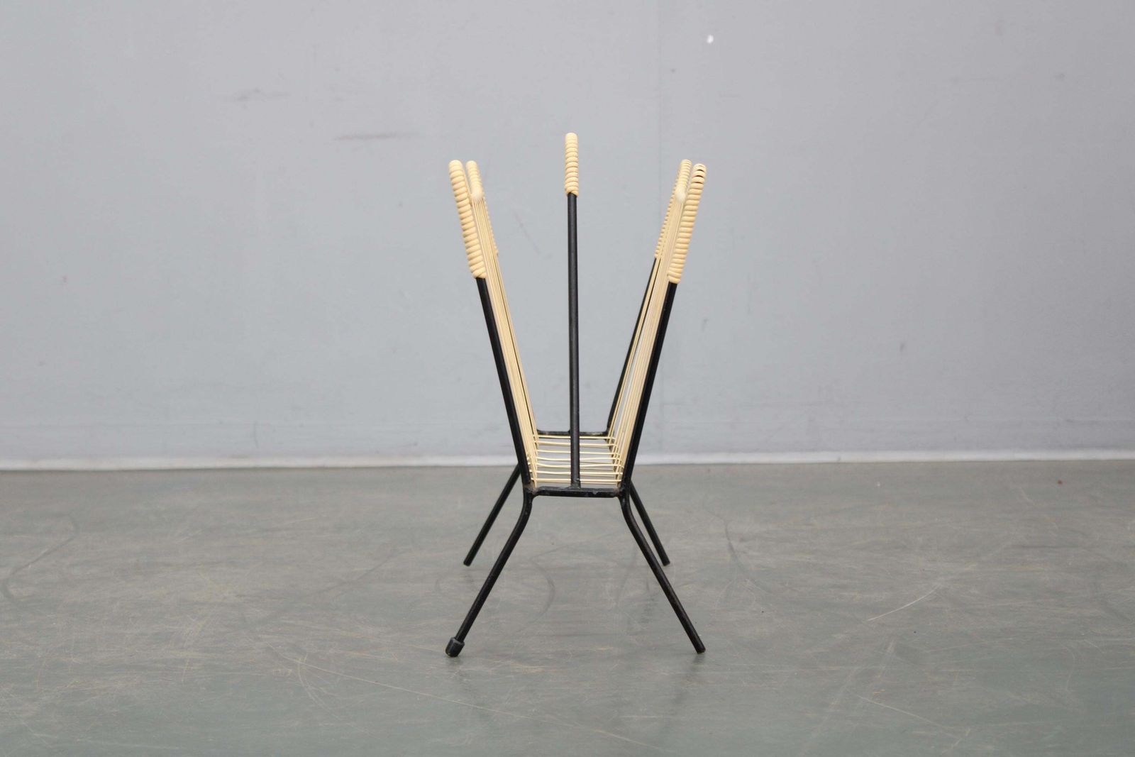 Mid Century Italian Magazine Holder In Lacquered Iron 1960s photo for sale