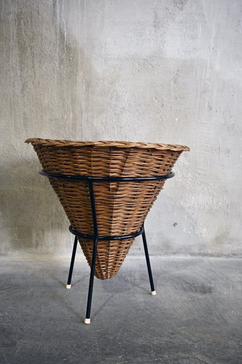 Rattan And Metal Magazine Rack Attributed To Rohé Noordwolde, 1960s photo Home Decor