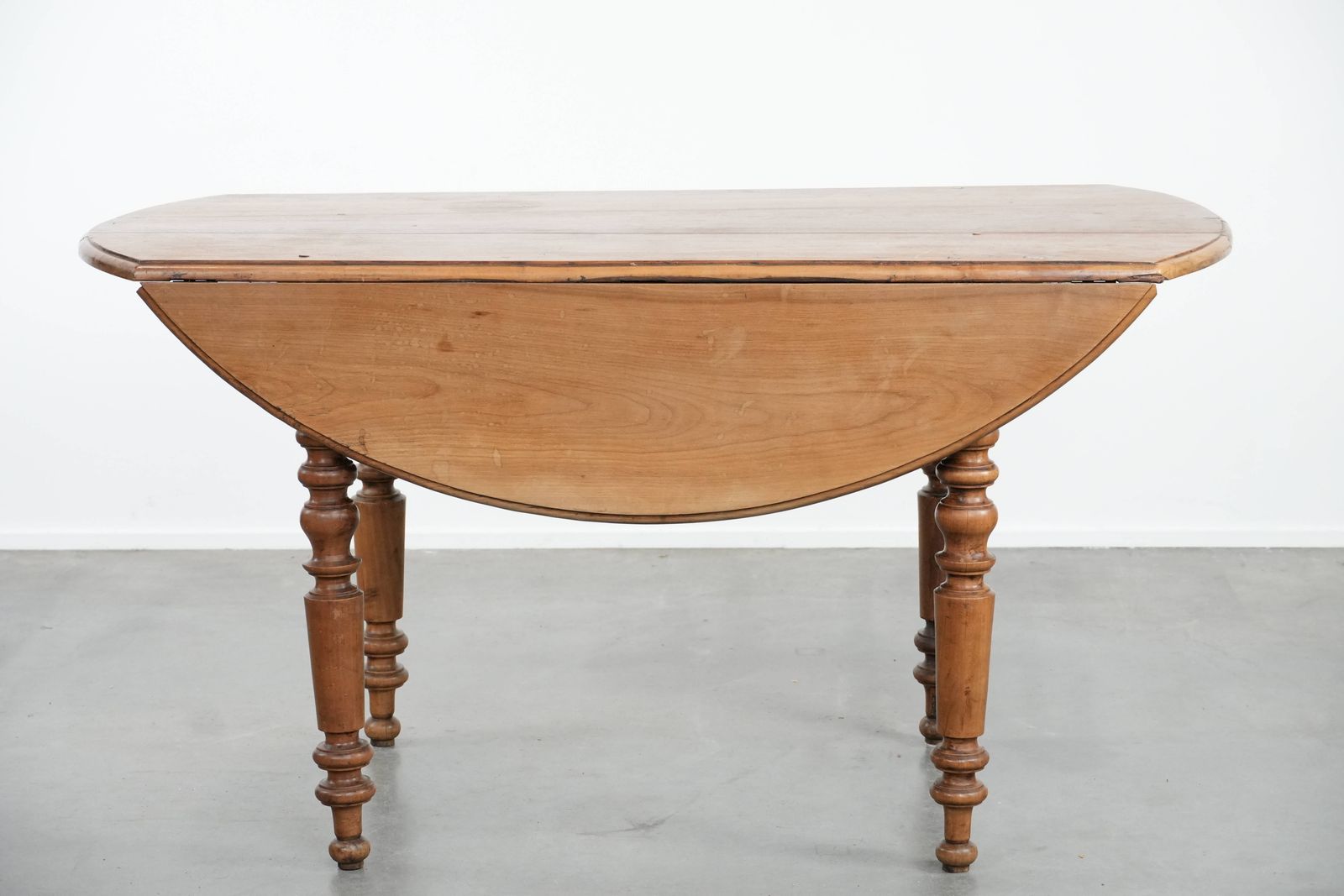 Beautiful Antique English Lop Eared Dining Table Made Of Walnut With Beautiful Colors And Graceful Legs photo furniture