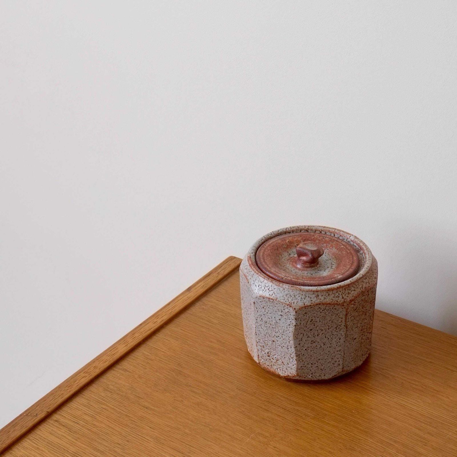 Stoneware pot van Jan-Åke Andersson | Zweden | jaren 1980 photo vinterior