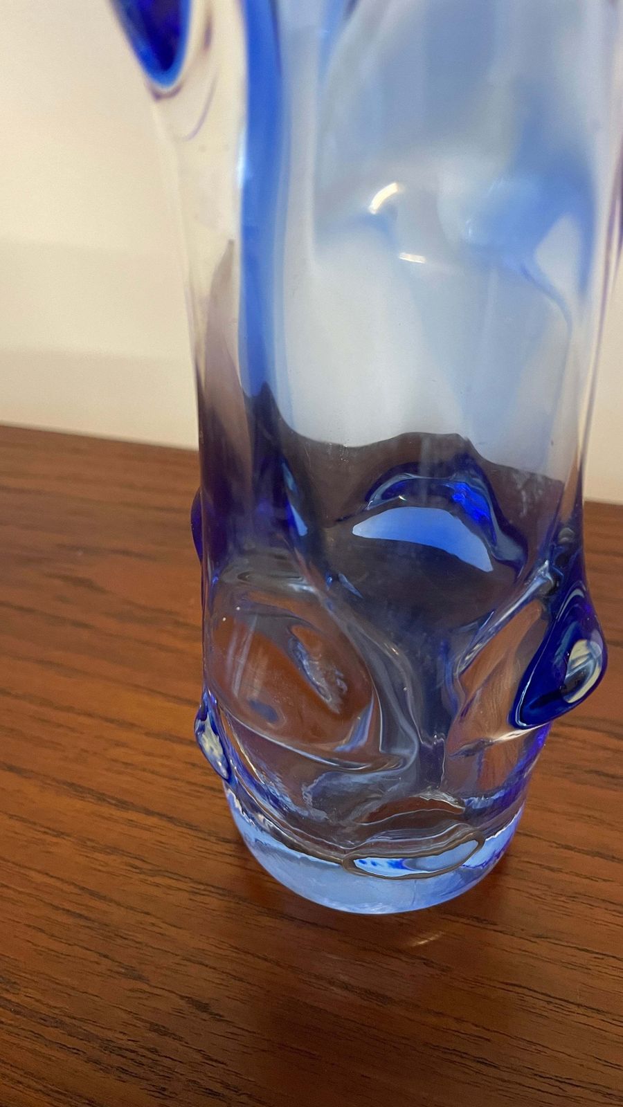 photo vintage Mid Century Blue & Clear Art Glass Vase By Josef Hospodka For Chribská, 1960s Czech Design