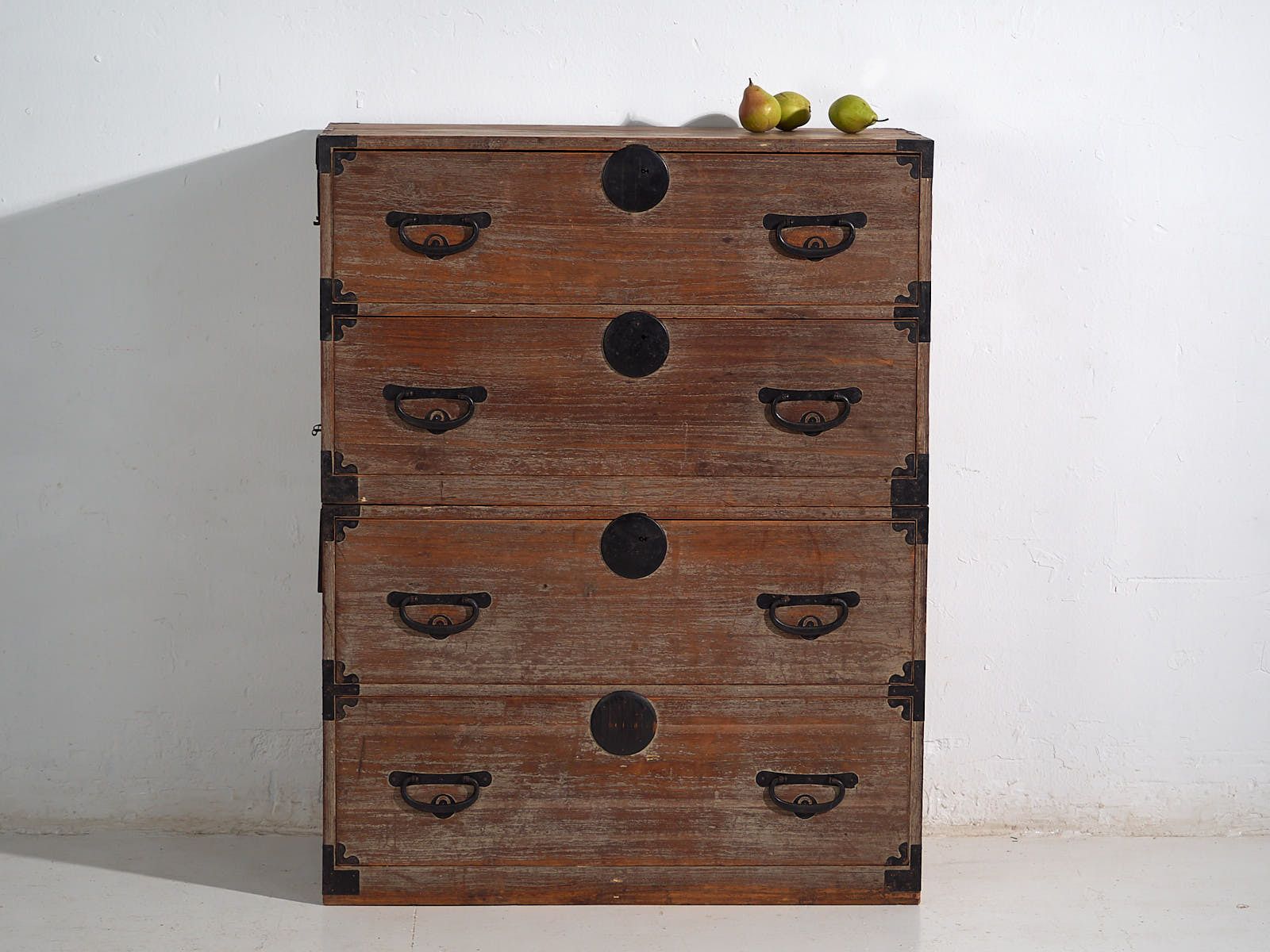 photo for sale Antique Japanese Tansu Chest Of Drawers – Meiji / Taishō Period (C.1868 1926)