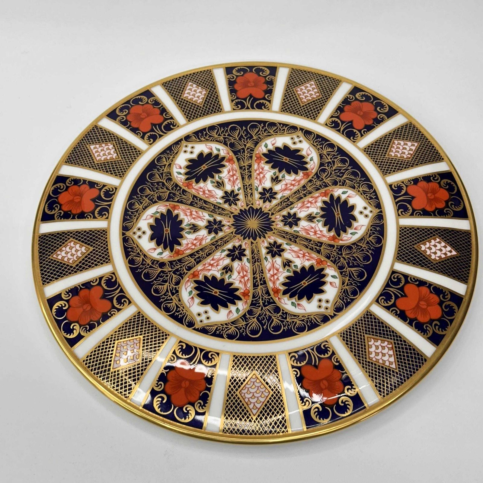 209.0 Royal Crown Derby Old Imari 1128 Cake Platter 11" Plate Bone China Vintage 1994 photo