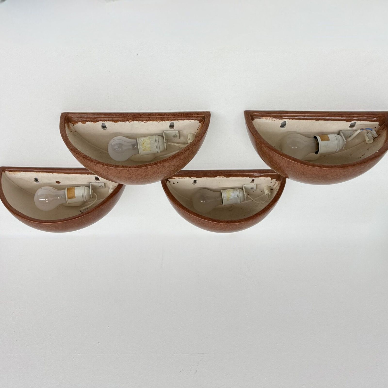 Mid Century Set Van 4 Keramieken Wandlampen, Jaren 1970 photo Verlichting