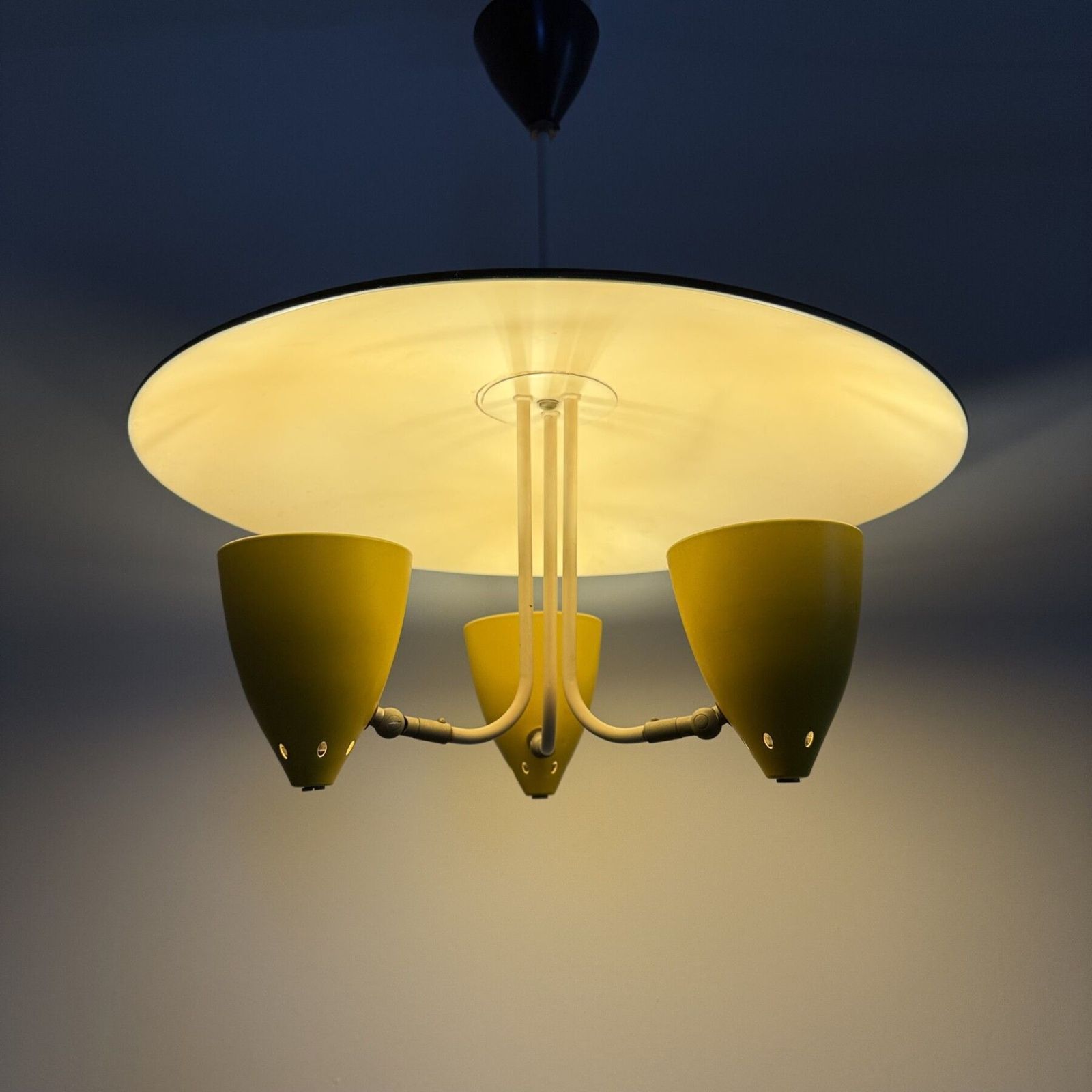 Hala Zeist Hanglamp J.H. Busquet Pendant, Ca. Jaren 1950 photo buy