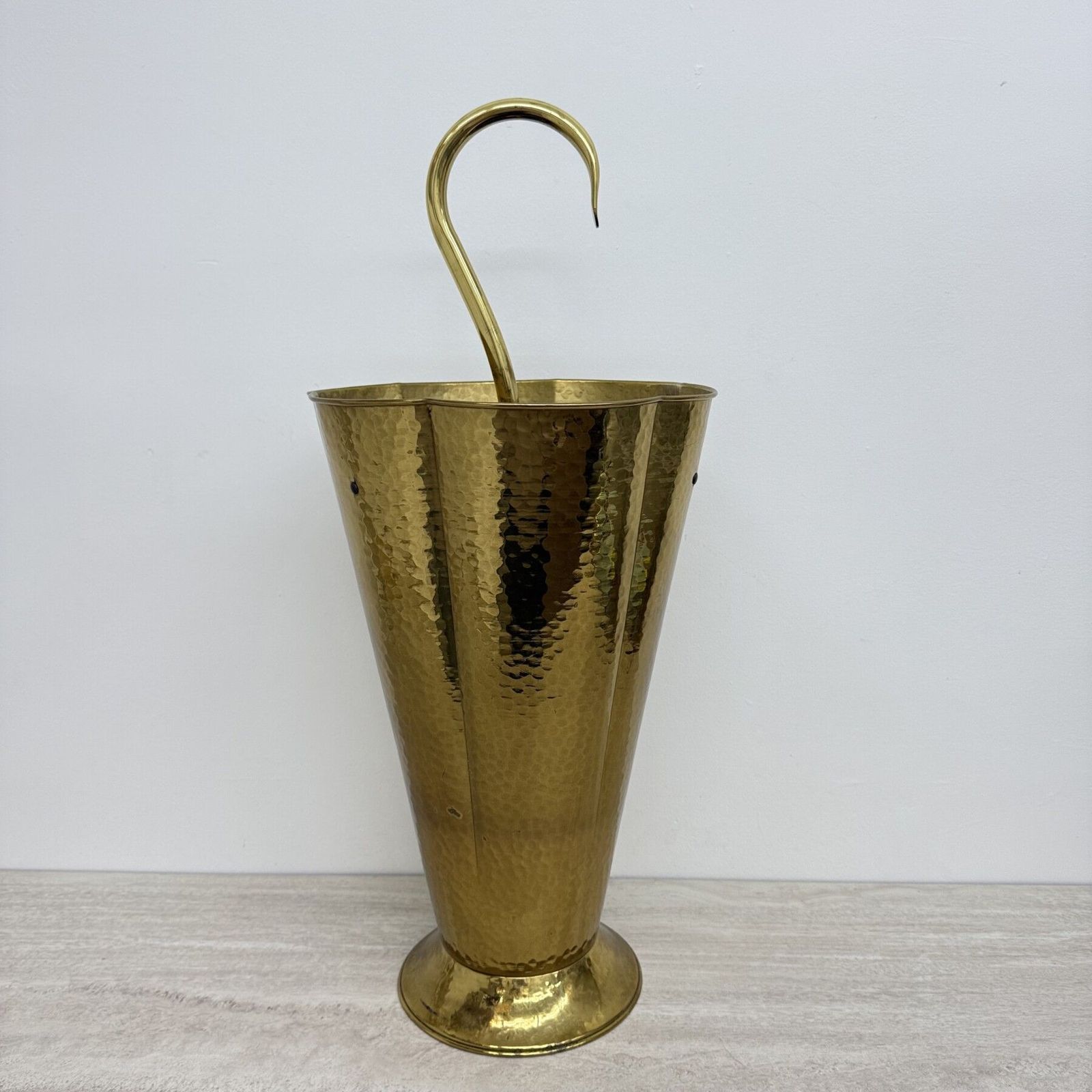 photo vinterior Mid Century Design Messing Paraplubak, Jaren 1970