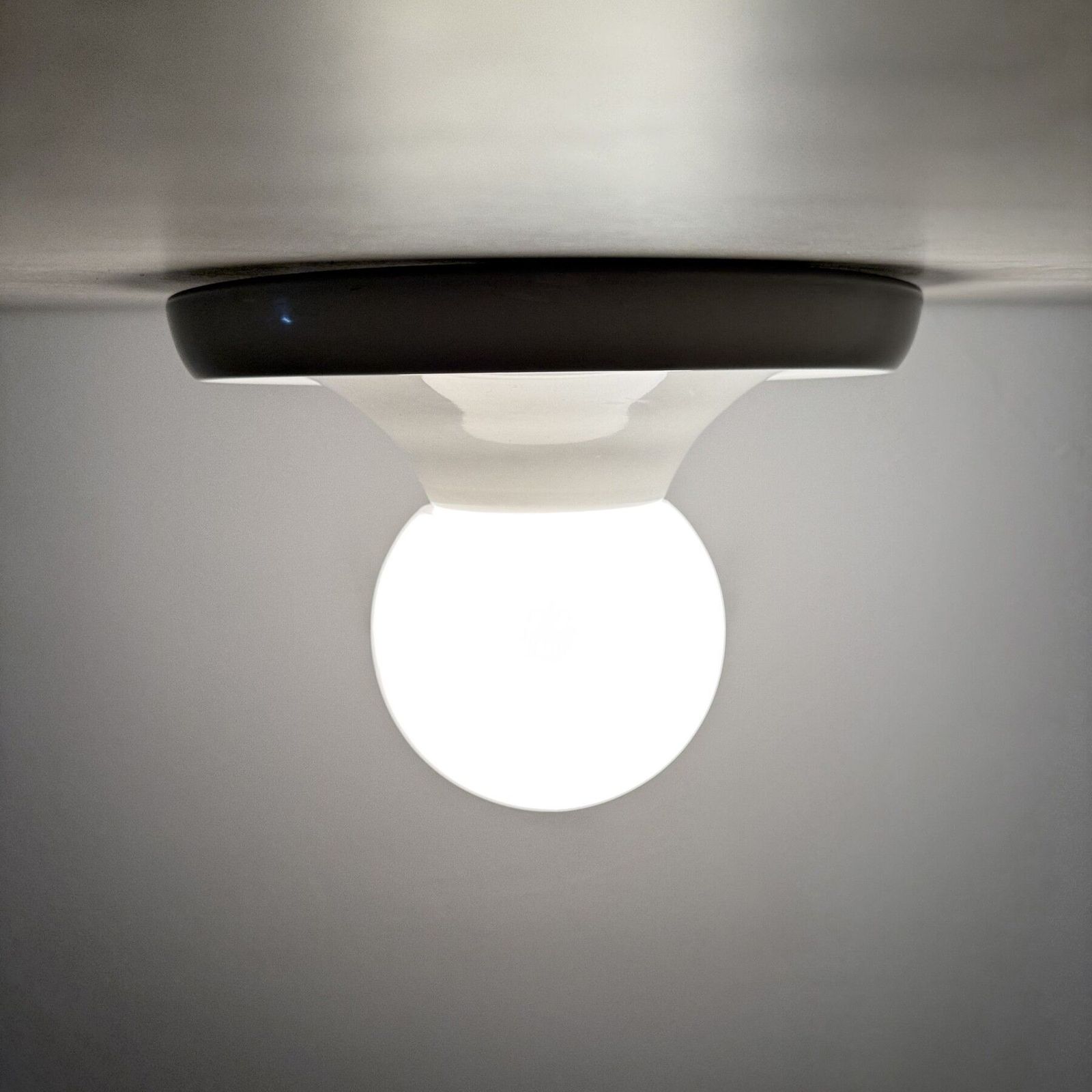 Light Ball Wandlamp Van Achille Castiglioni Voor Flos, Ca. Jaren 1960, Italië photo for sale