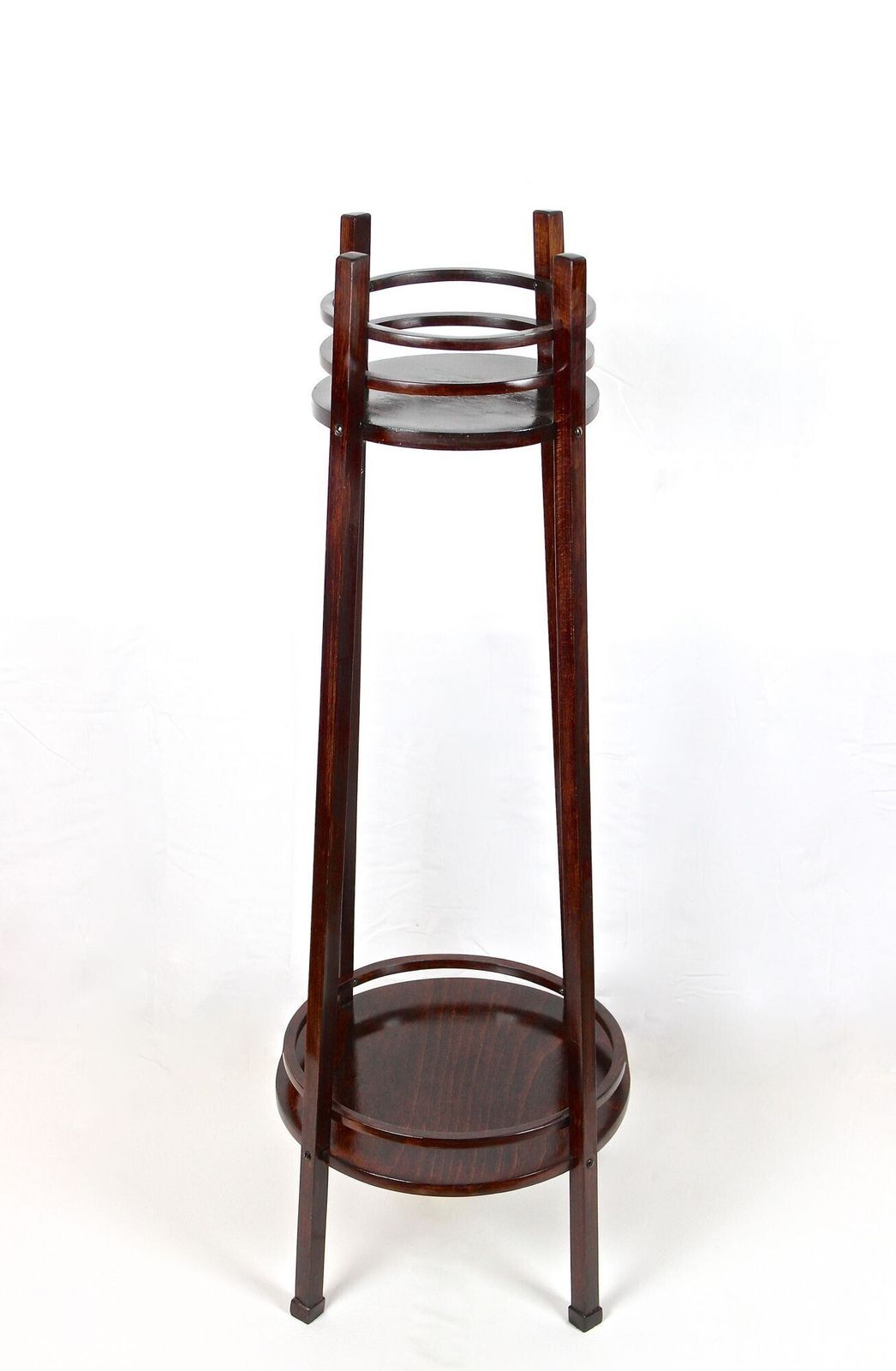 photo furniture 20th Century Art Nouveau Bentwood Pedestal By Thonet   Mod. 9531, At Ca. 1906