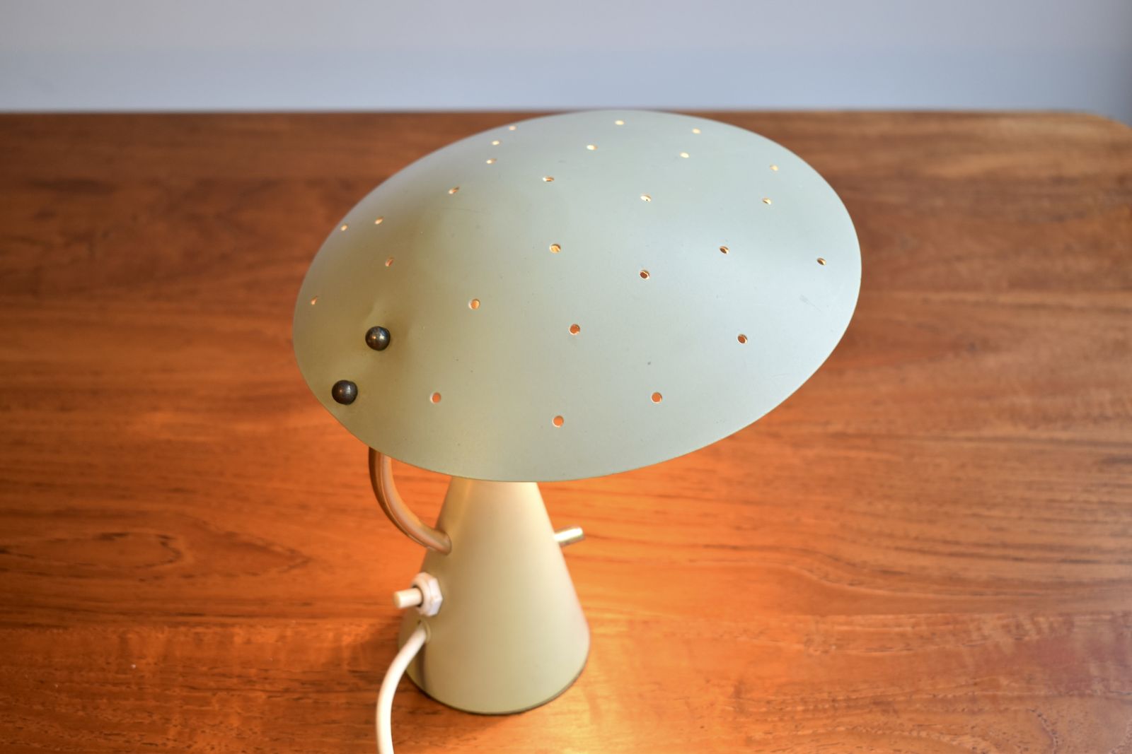 photo for sale Small 1960s Midcentury Bookshelf Lamp