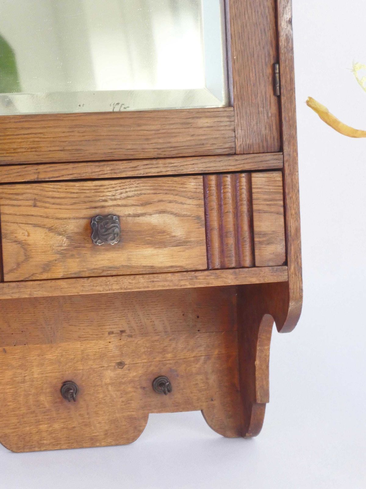 Antique Small Wooden Cabinet With Arch Mirror, Carved Apothecary With Floral Details, Small Chest, Farmhouse Decor photo Furniture