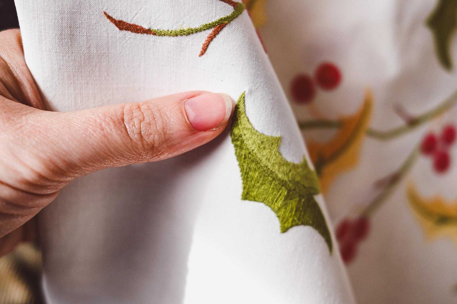 Antique Hand Embroidered Linen Tablecloth, Holly Berry Design, French Fil De Lin 260x190cm photo for sale