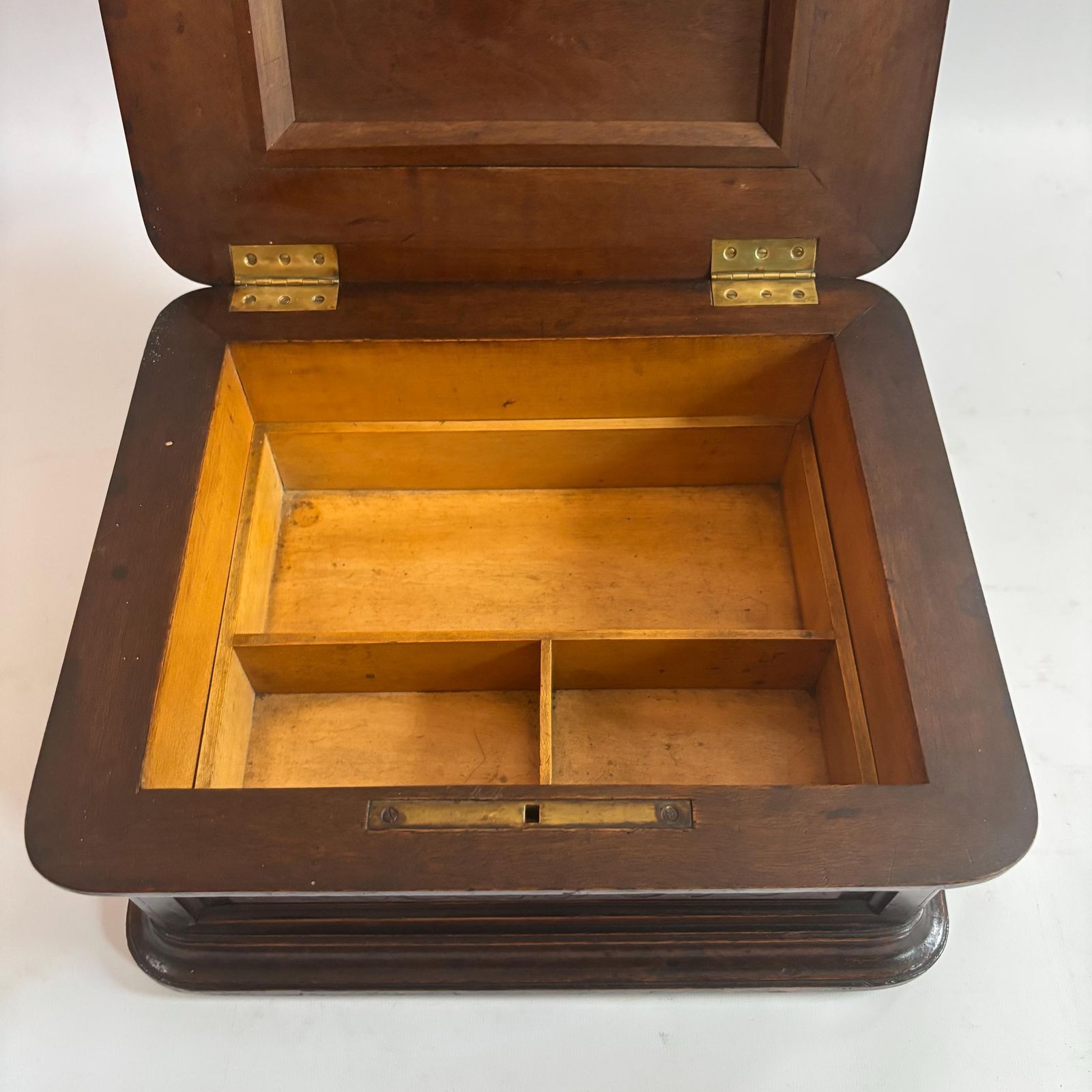 Antique Walnut Jewelry Box: Hand Carved French Keepsake, Fruitwood Tray Organiser photo 250.0