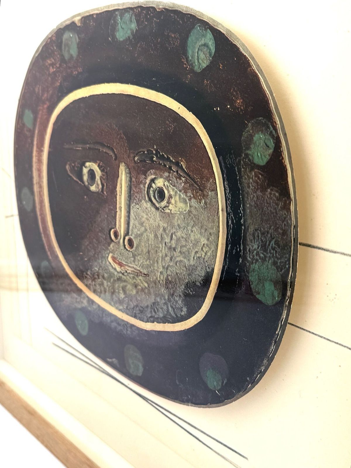 photo vinterior A 1948 Framed Lithographic Plate From The Limited Edition “Ceramiques De Picasso”