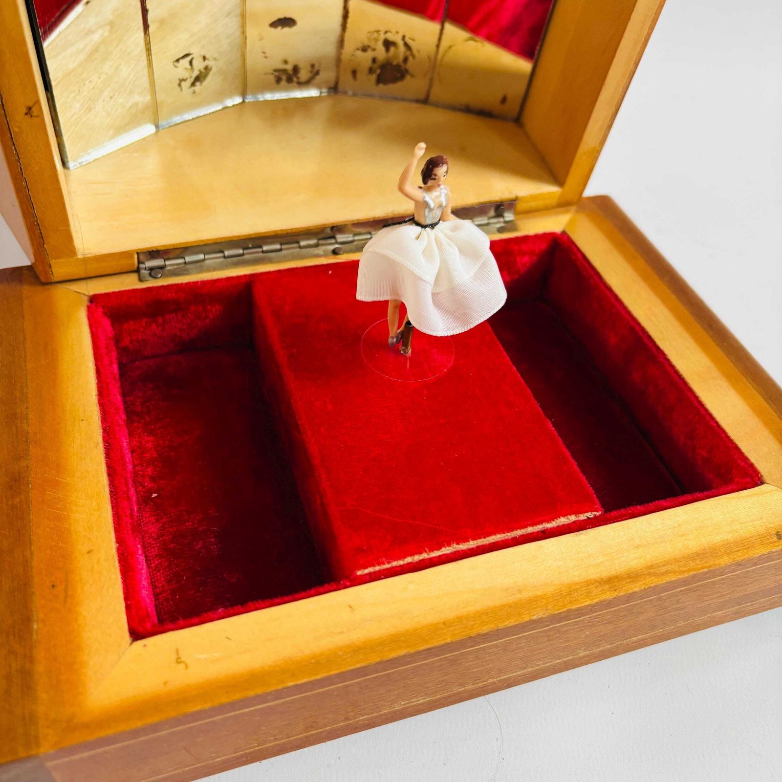 Art Deco Sorrento Olive Wood Jewelry Box: 1930s Ballerina Music Box photo buy