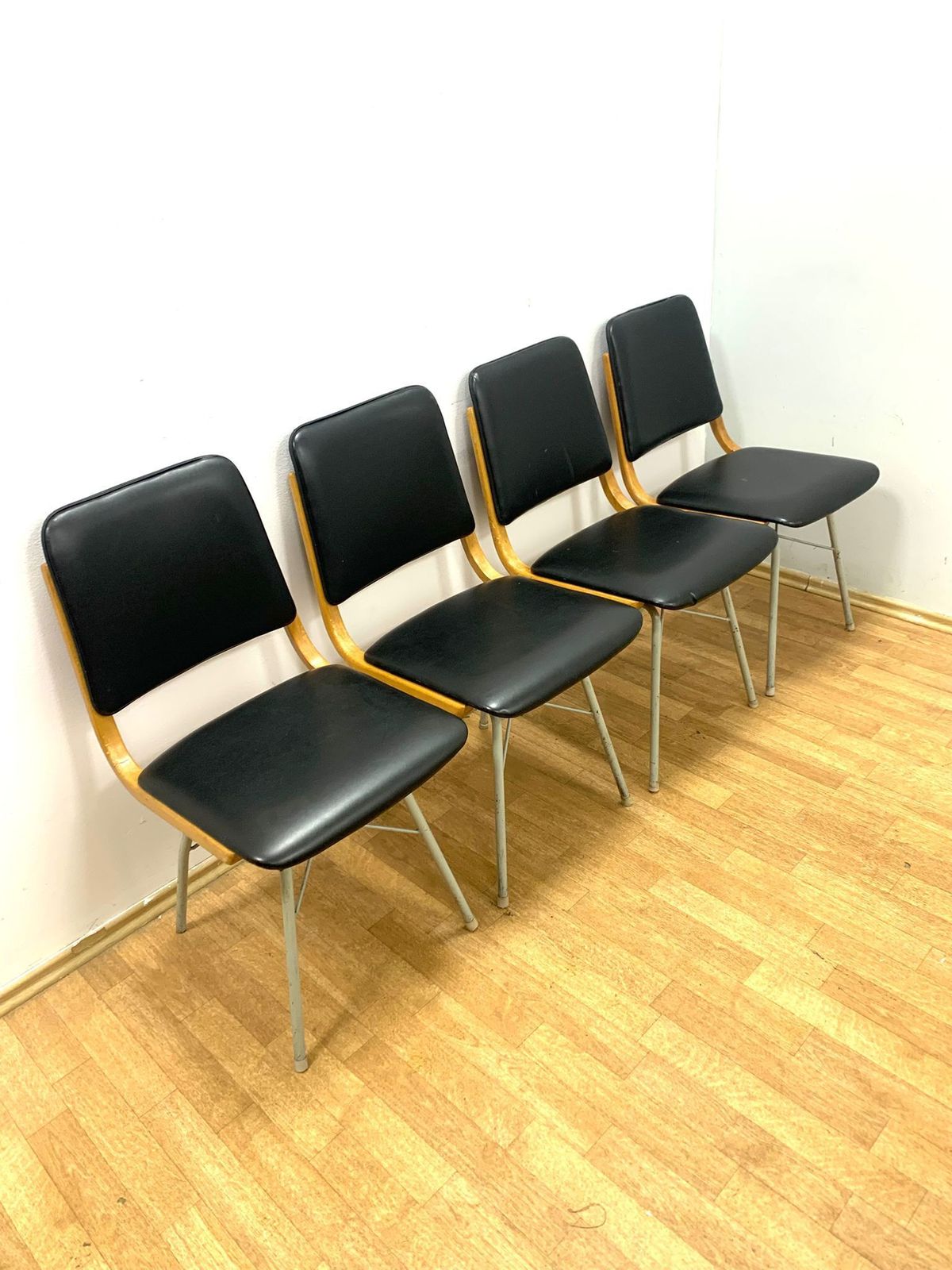 Mid Century Dining Chairs By Miroslav Navrátil For Ton, 1960s (Set Of 4) photo for sale