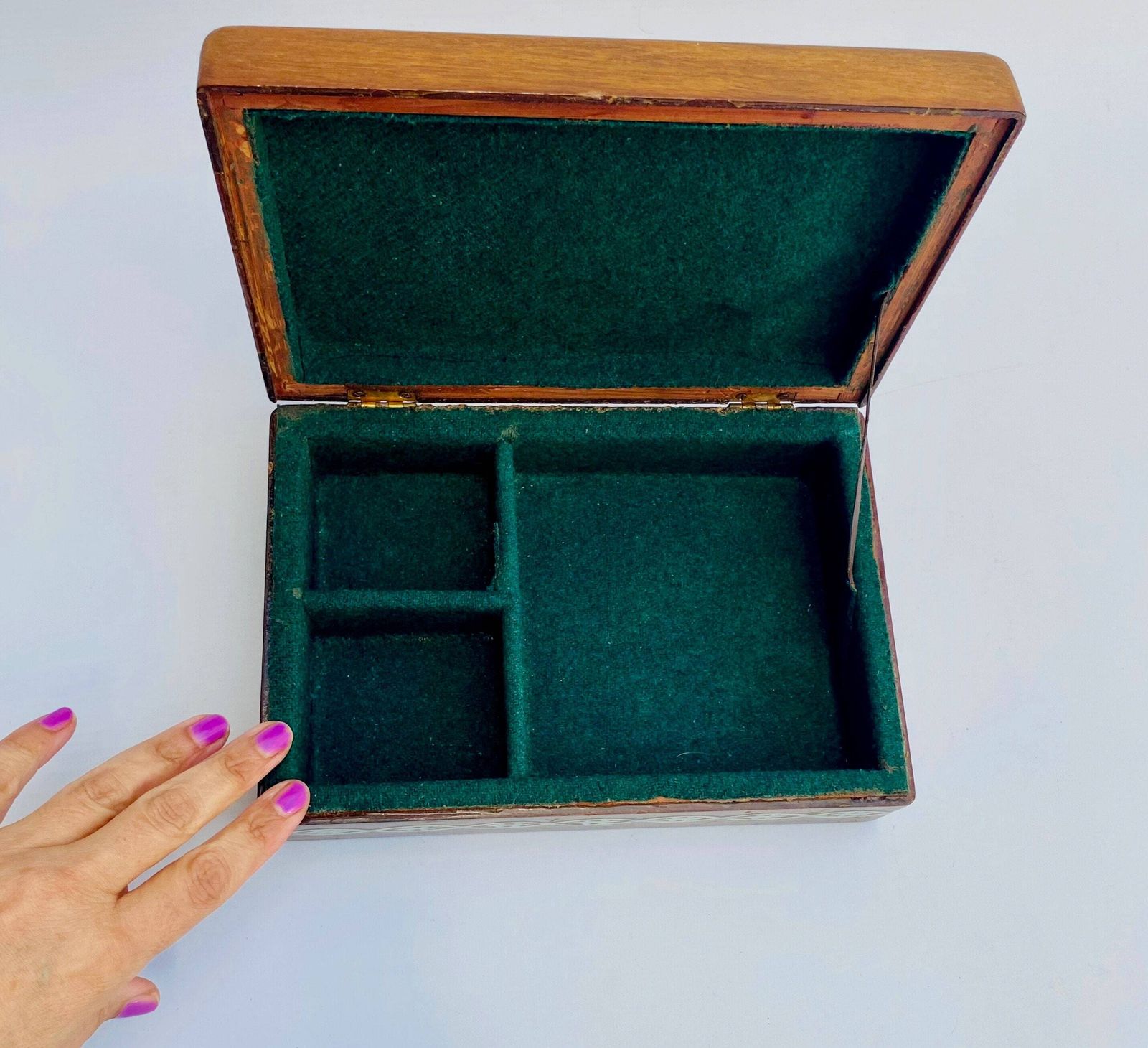 photo for sale Antique Rare Cream/Blue Painted Decoupage Arts & Crafts Style Lacquer Wooden Victorian Box Oak Original Dark Green Felt  Leather Band