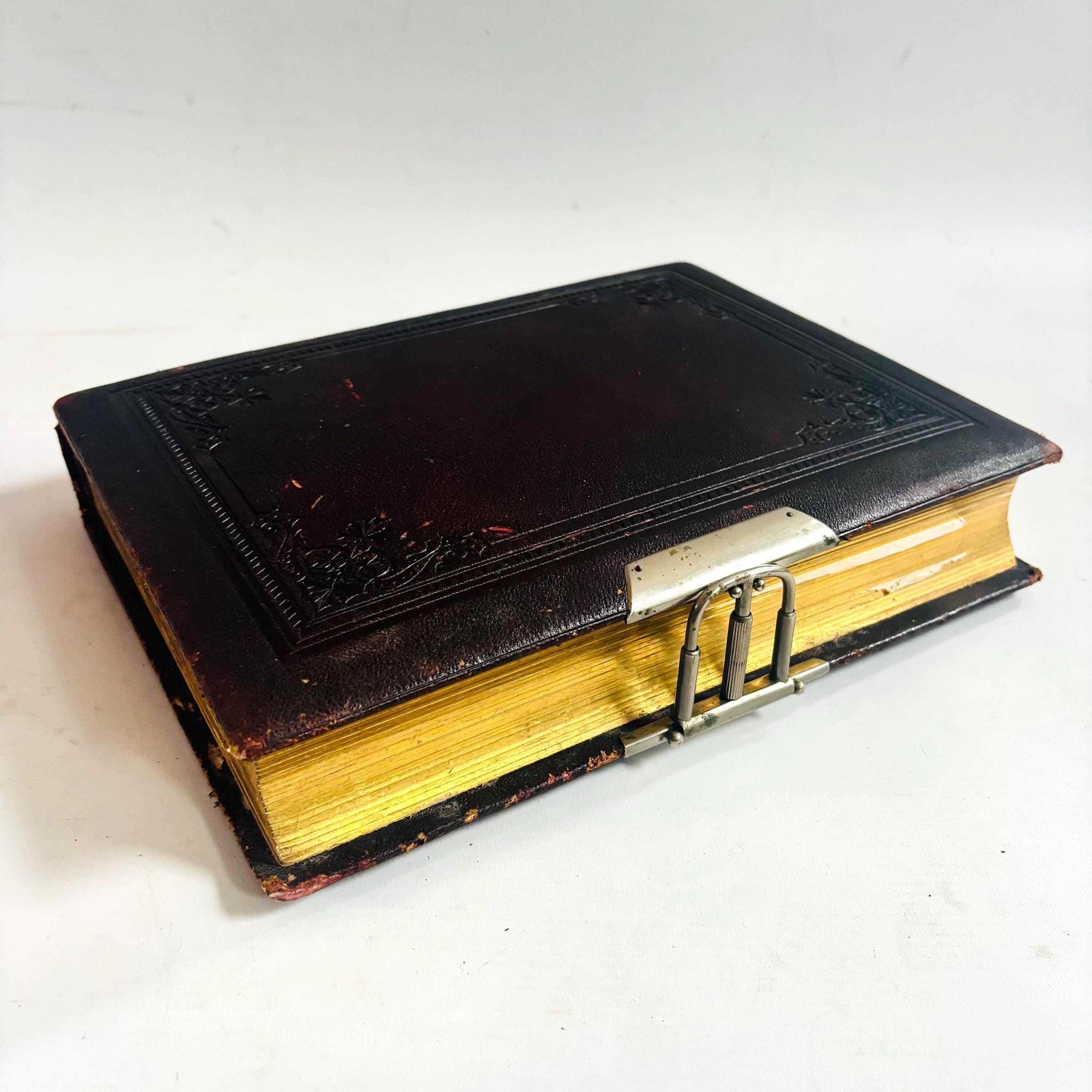Antique Leather Album | Medieval Illuminated Manuscript Art, British Museum