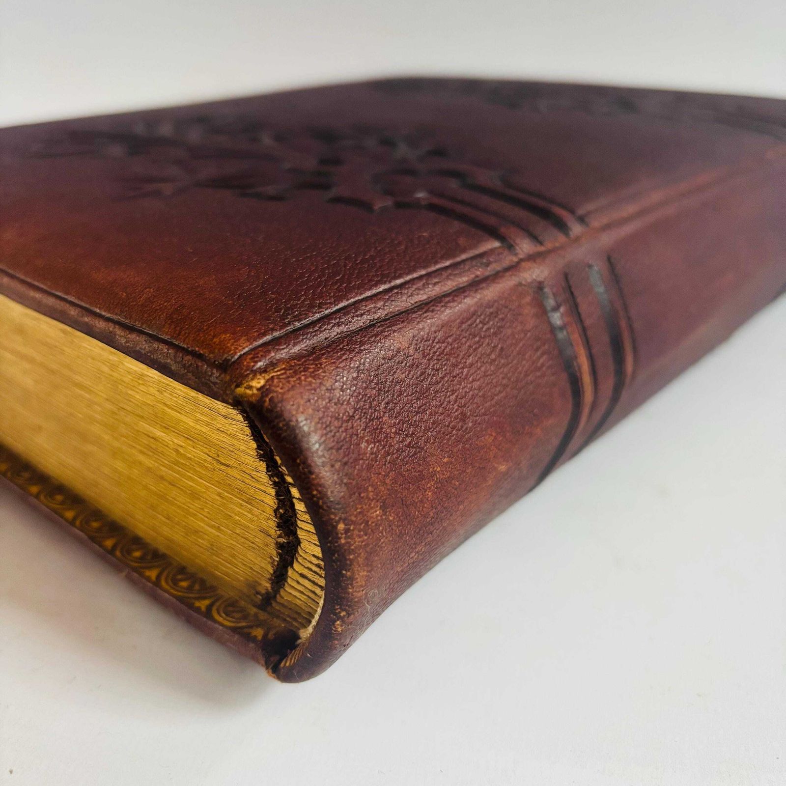 Antique Victorian Photo Album, Marcus Ward And Co, Pottery And Portraits photo vintage