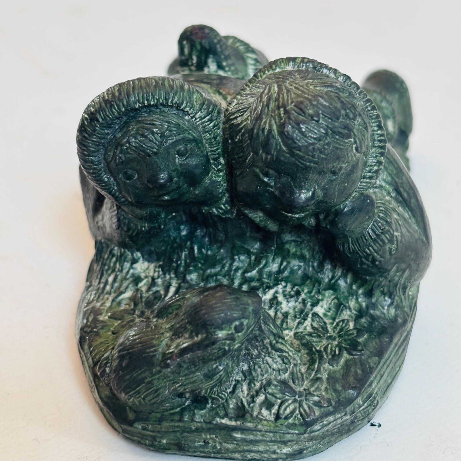 photo vinterior Vintage Canadian 'Wolf Original' Soapstone Inuit Sculpture Eskimo Sculpture Valentine Tender Love Couple