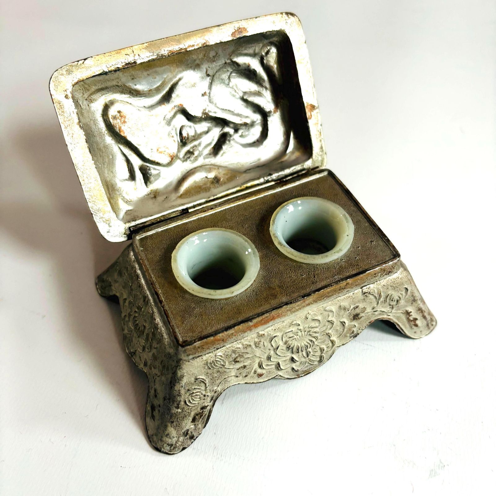 photo furniture 1930s Art Deco Asian Dragon Metal Inkwell With Milk Glass