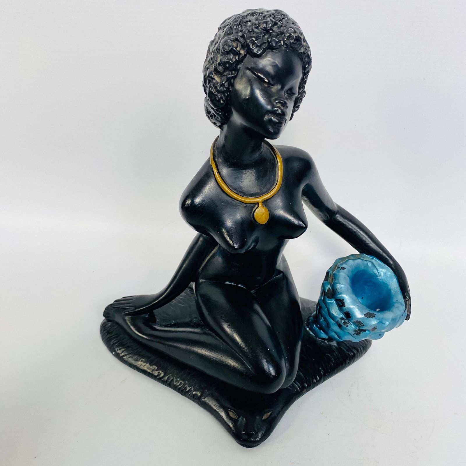 Vintage Chalkware African Woman Figurine: Mid Century Diomede Nieri Art