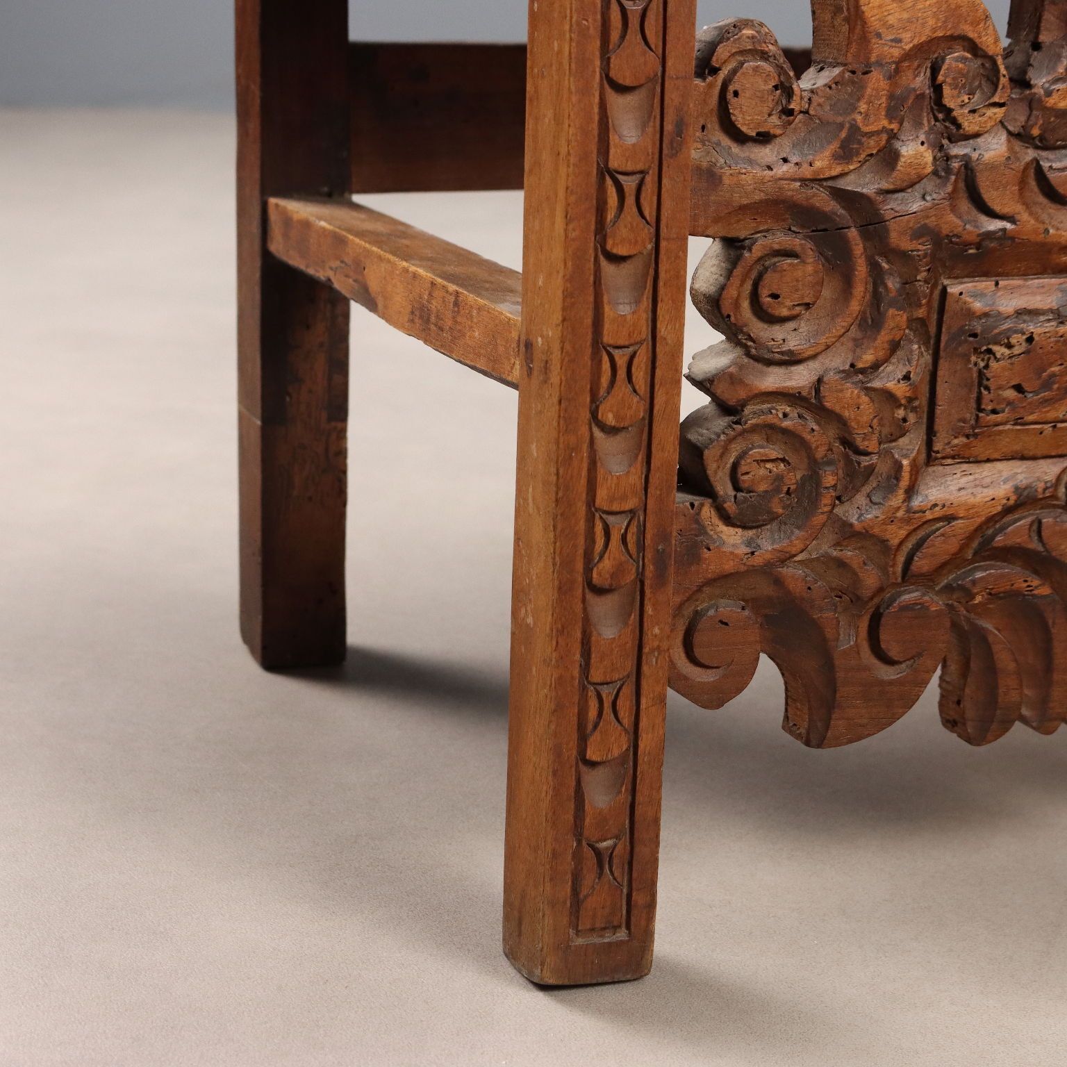 Baroque Chair Walnut Carvings Decoration XVII Century photo buy