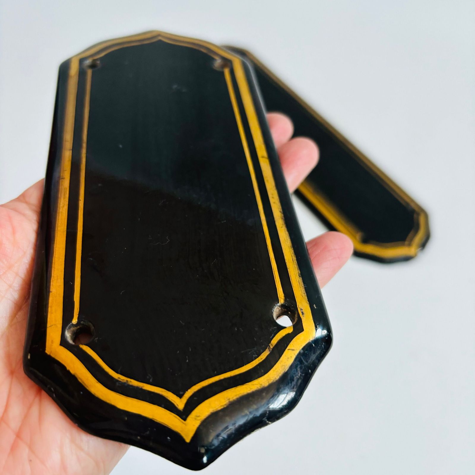 Antique 1920s Art Deco Finger Plates: Black Porcelain With Gold Line, Set Of 5 photo vinterior