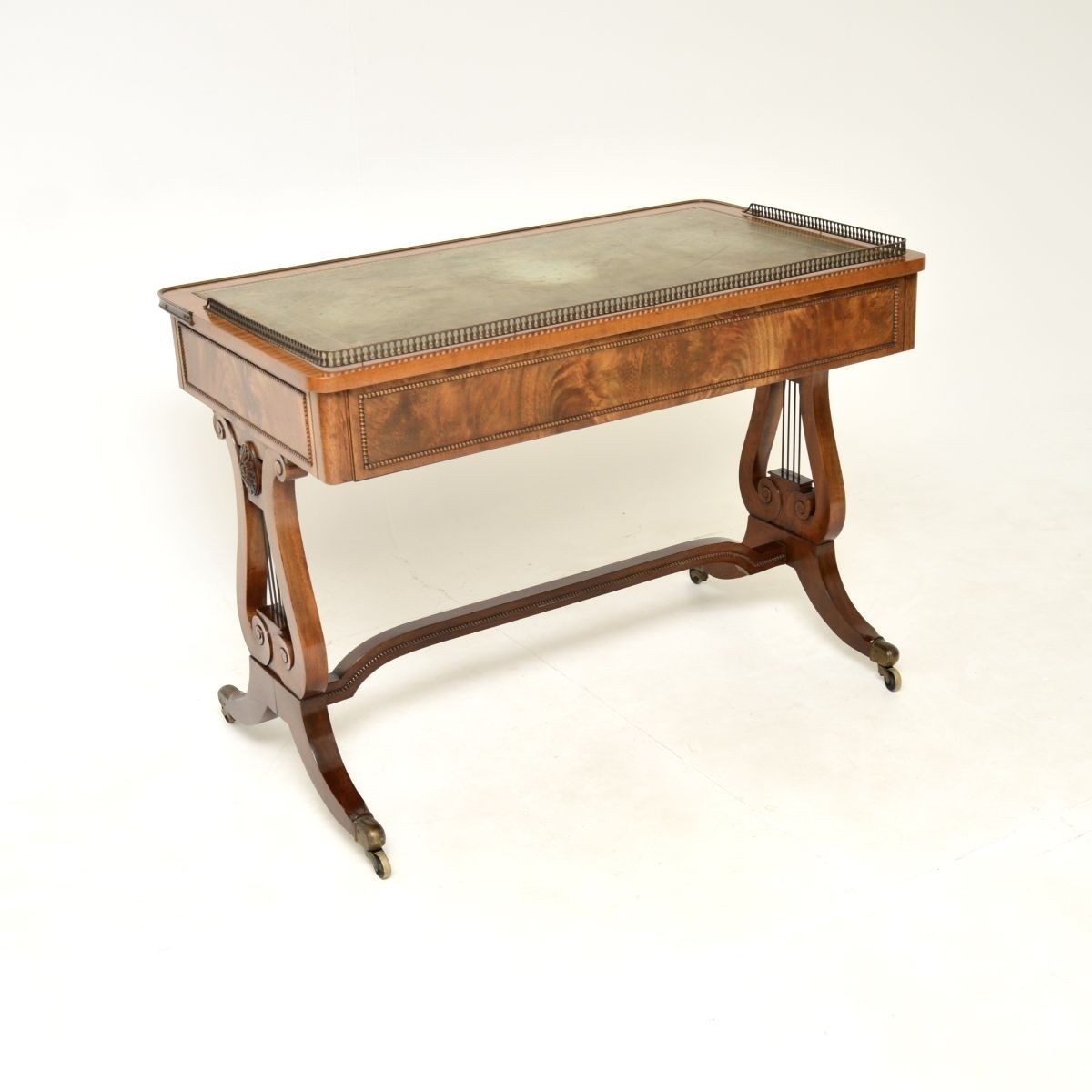 photo vinterior Antique Regency Style Mahogany Leather Top Desk / Writing Table