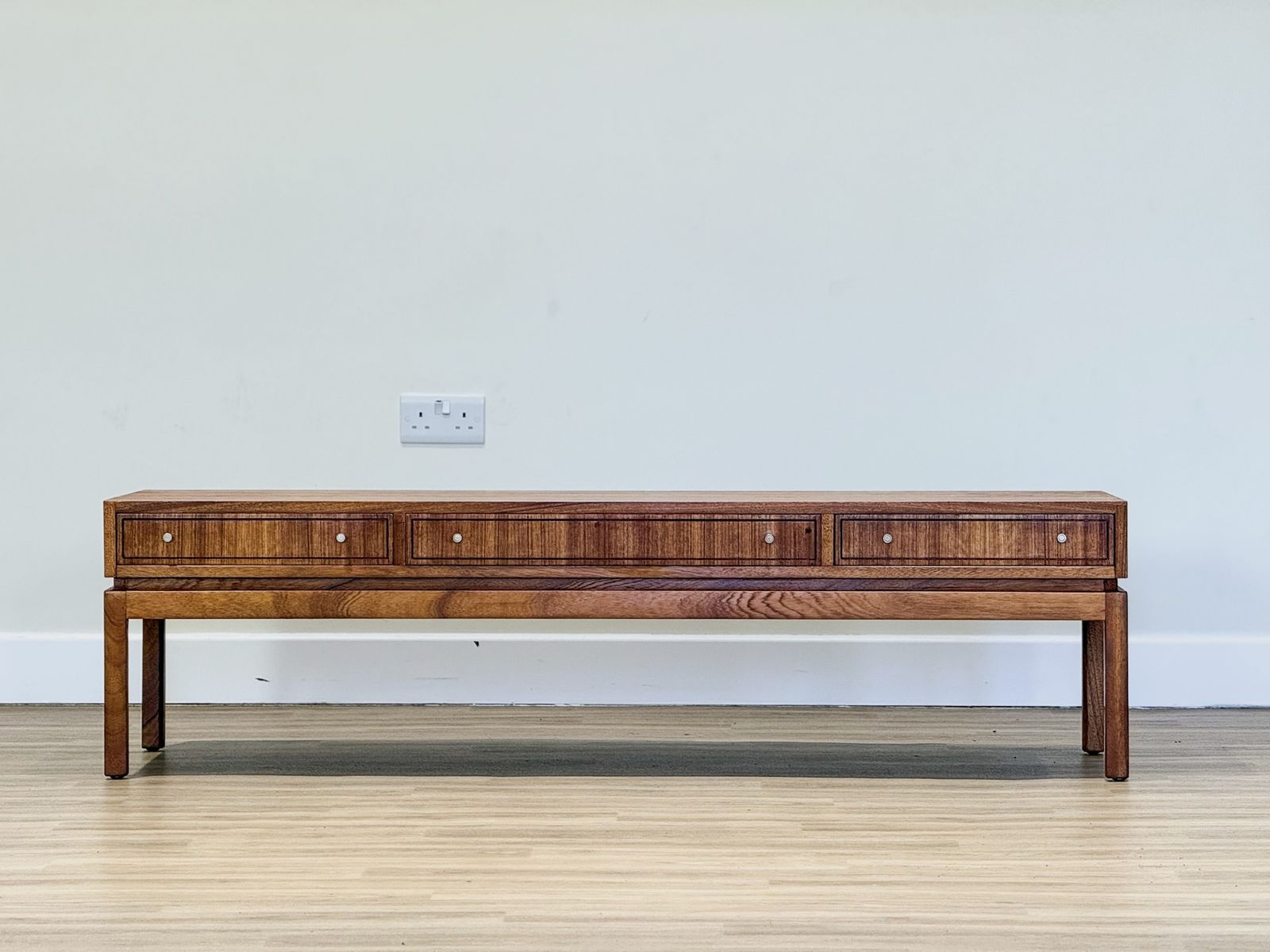 Walter Cornell Walnut Low Coffee Table For Greaves And Thomas, 1960s