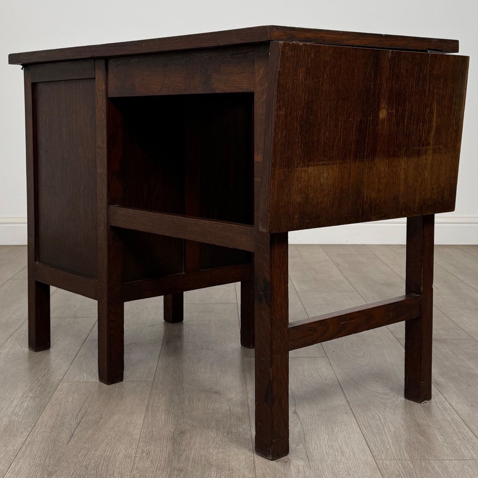 Antique 20th Century Good Quality Desk In Oak photo vintage
