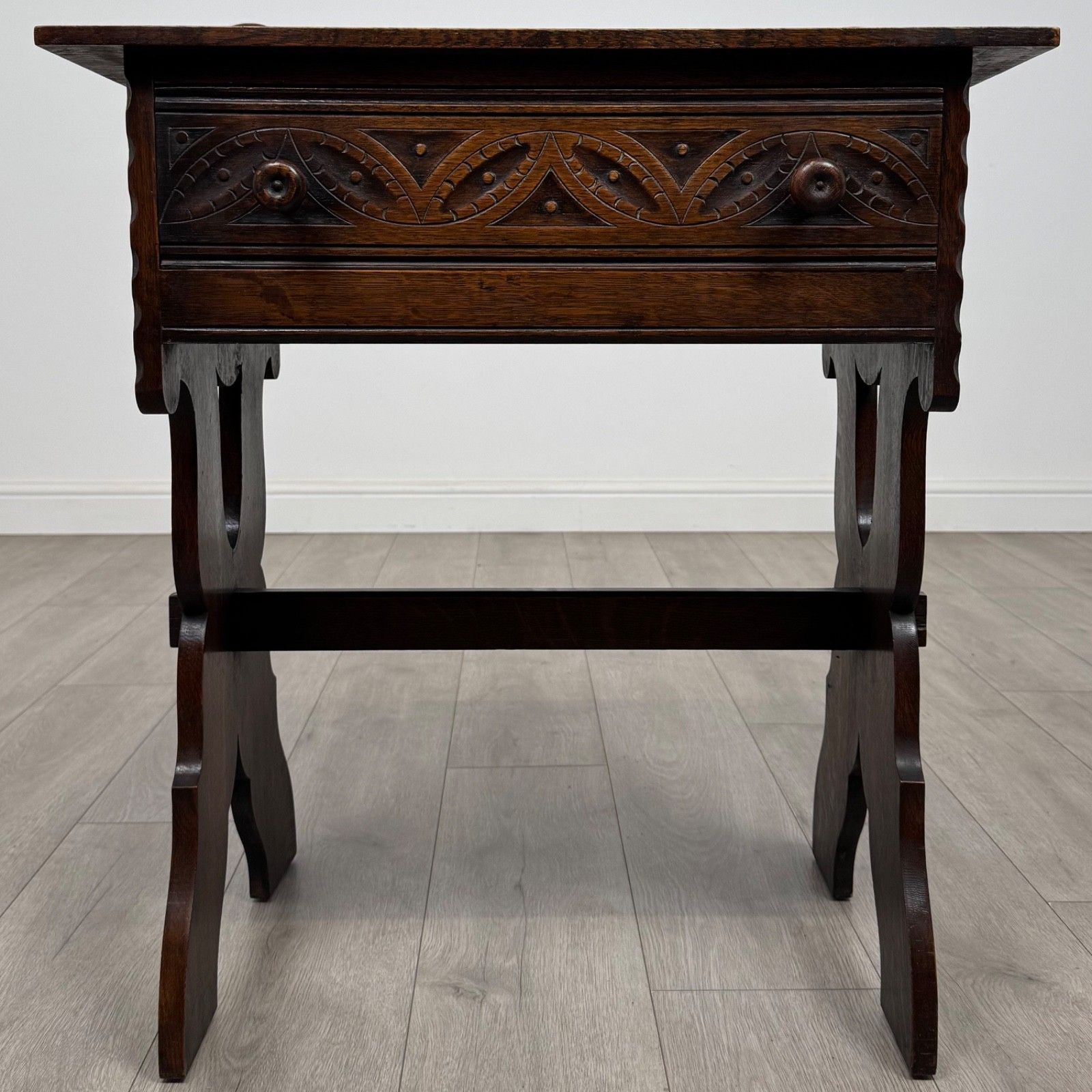 Antique 20th Century Good Quality Side Table In Oak