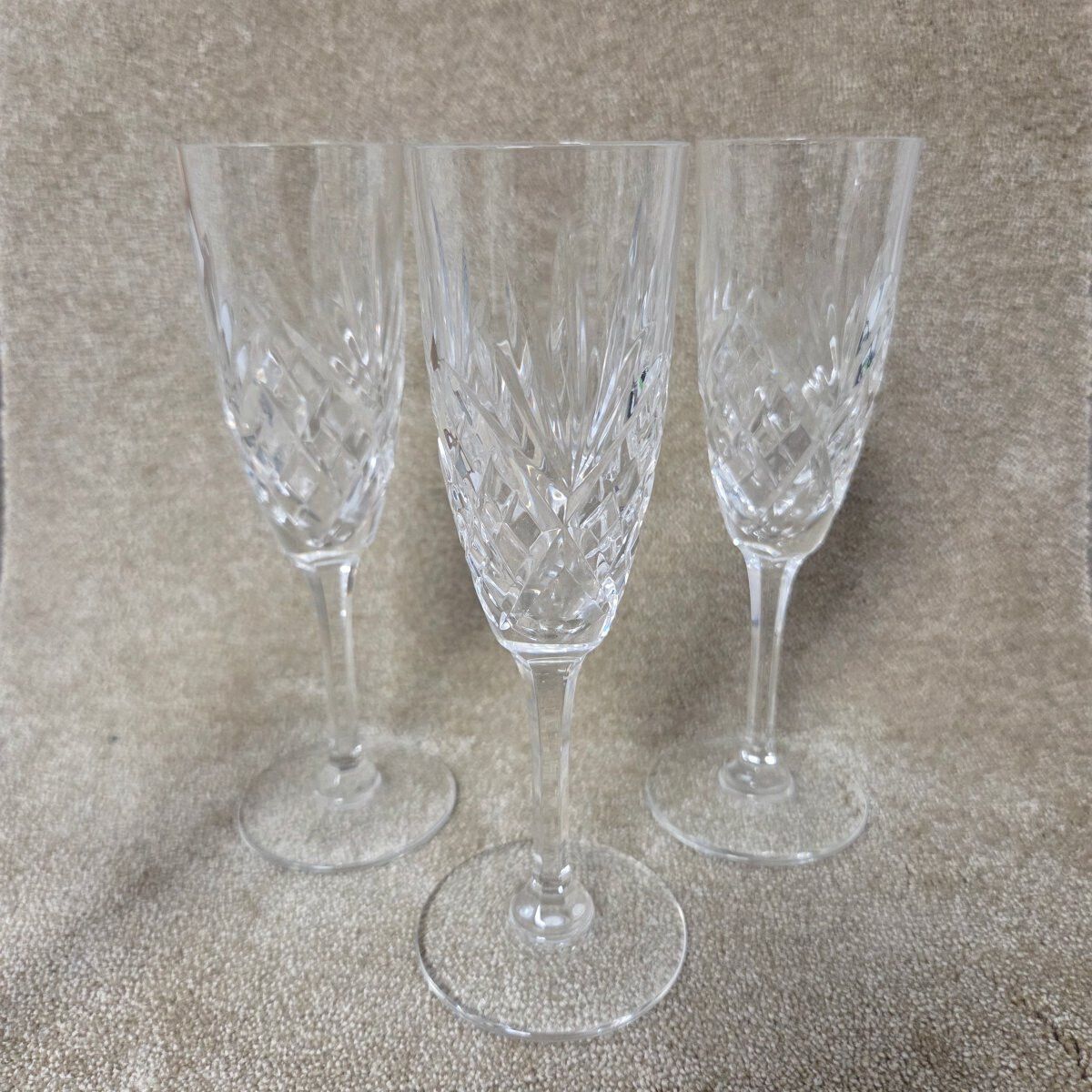 Set Of 5 Crystal Champagne Flutes – Saint Louis, Chantilly Pattern photo furniture