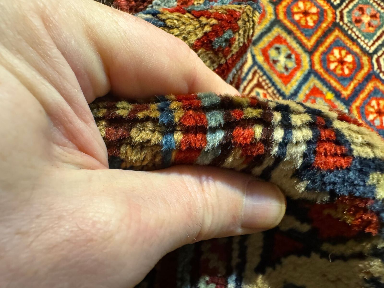 photo vintage Antique Tribal Qashqai Rug 1.81m X 1.38m