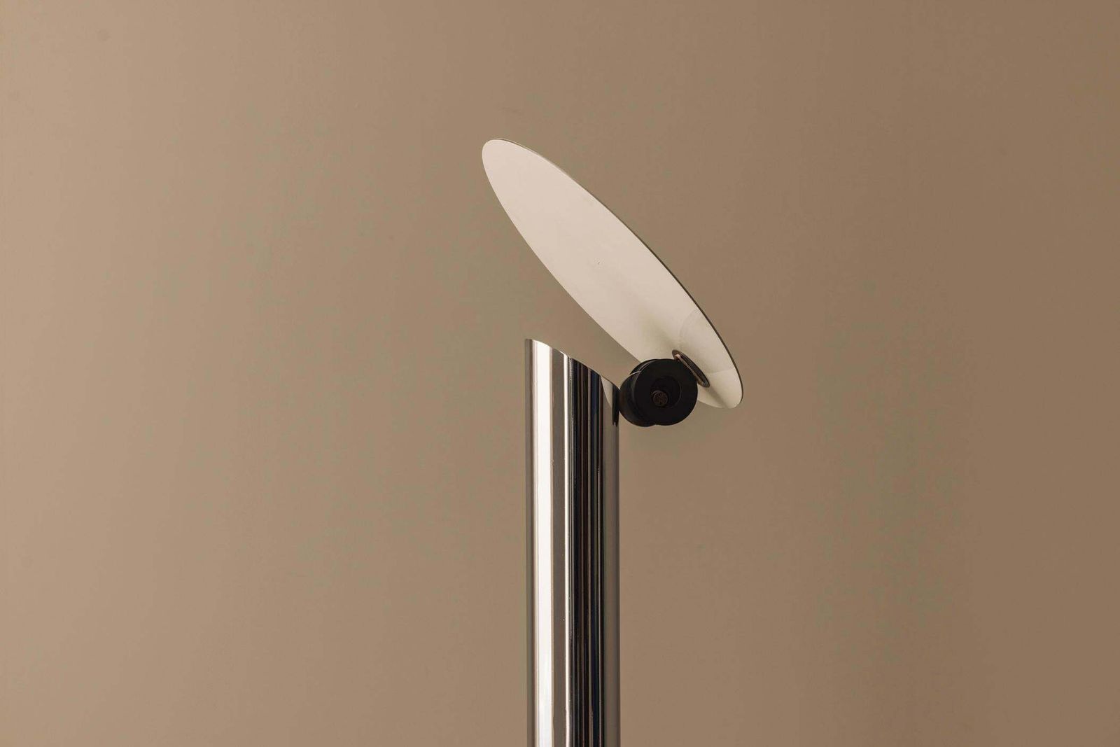 Minimalist Italian Floor Lamp From The Late 1970s In Chrome And Brushed Metal. photo Lighting
