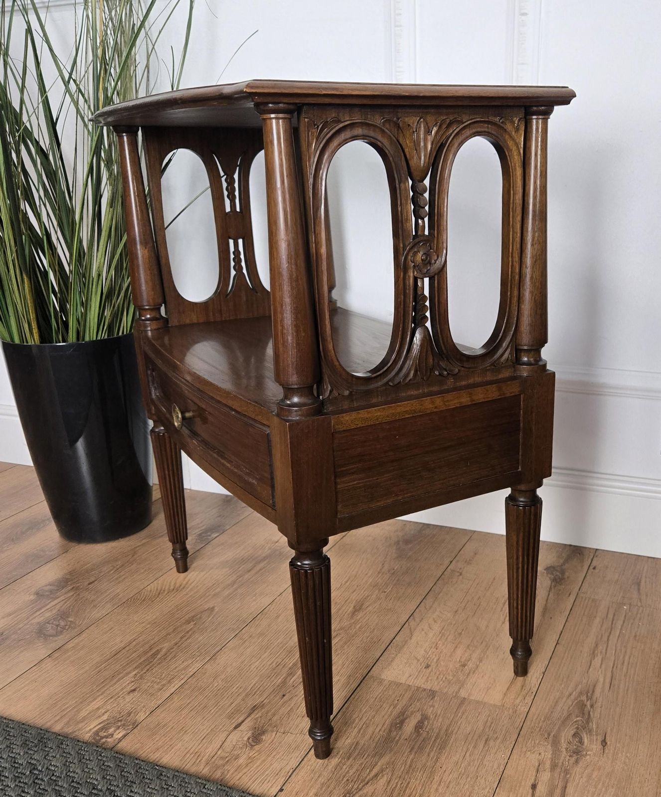 Pair Of Italian Carved Wood Mid Century Modern Night Stands Bed Side Tables photo 1299.0