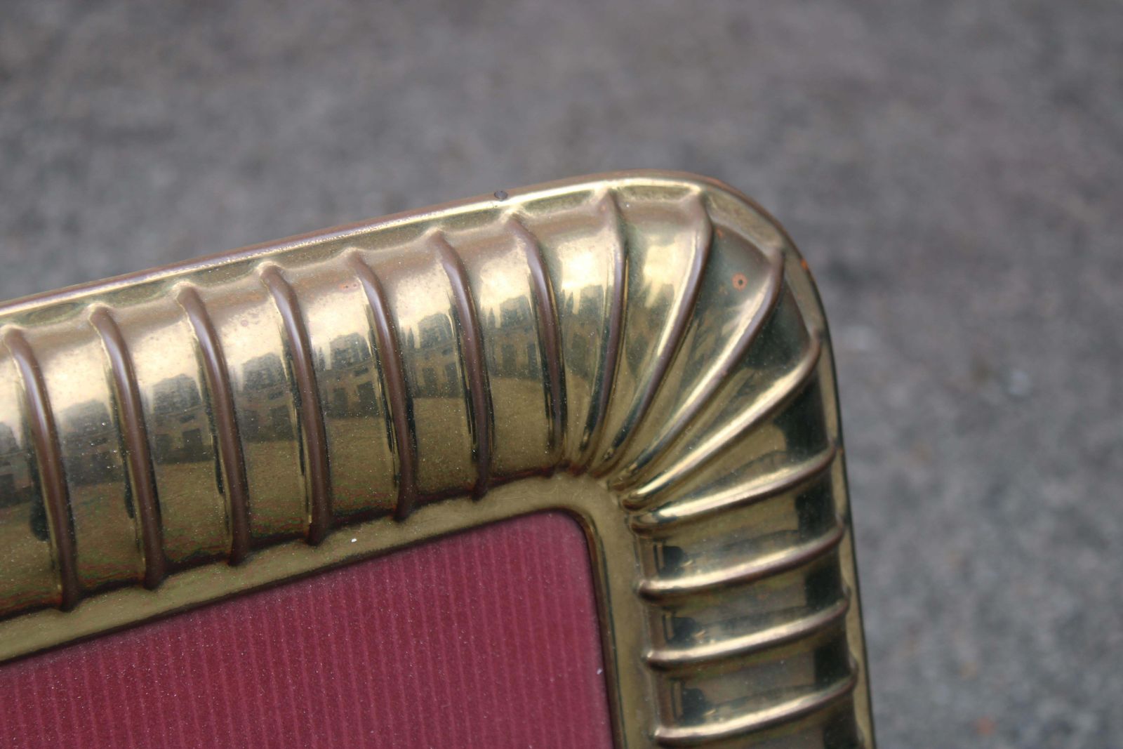 Photo Frame In Brass Worked Italy Tommaso Barbi 1970 photo Home Decor
