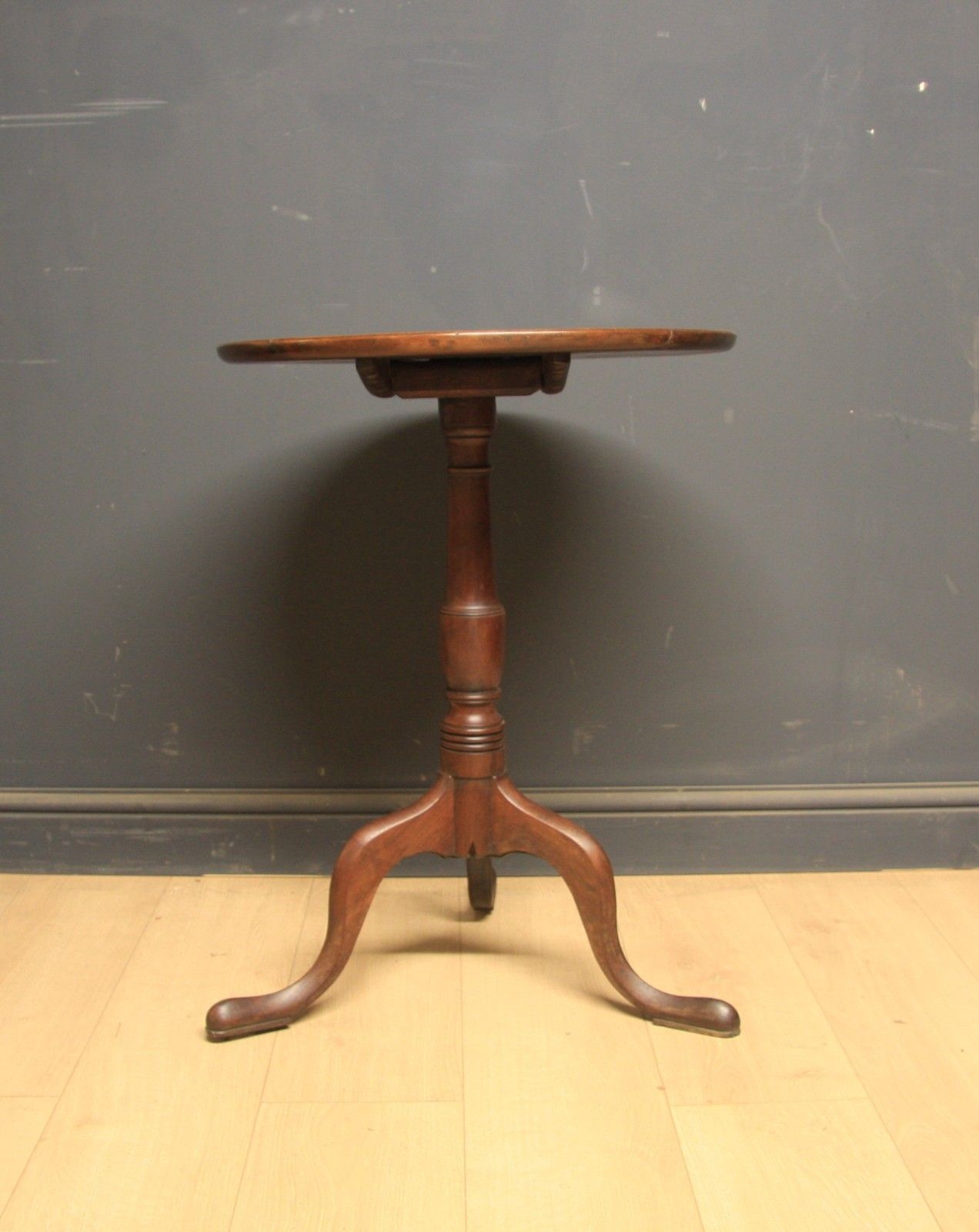 Antique Georgian Mahogany Wine / Occasional Table photo for sale