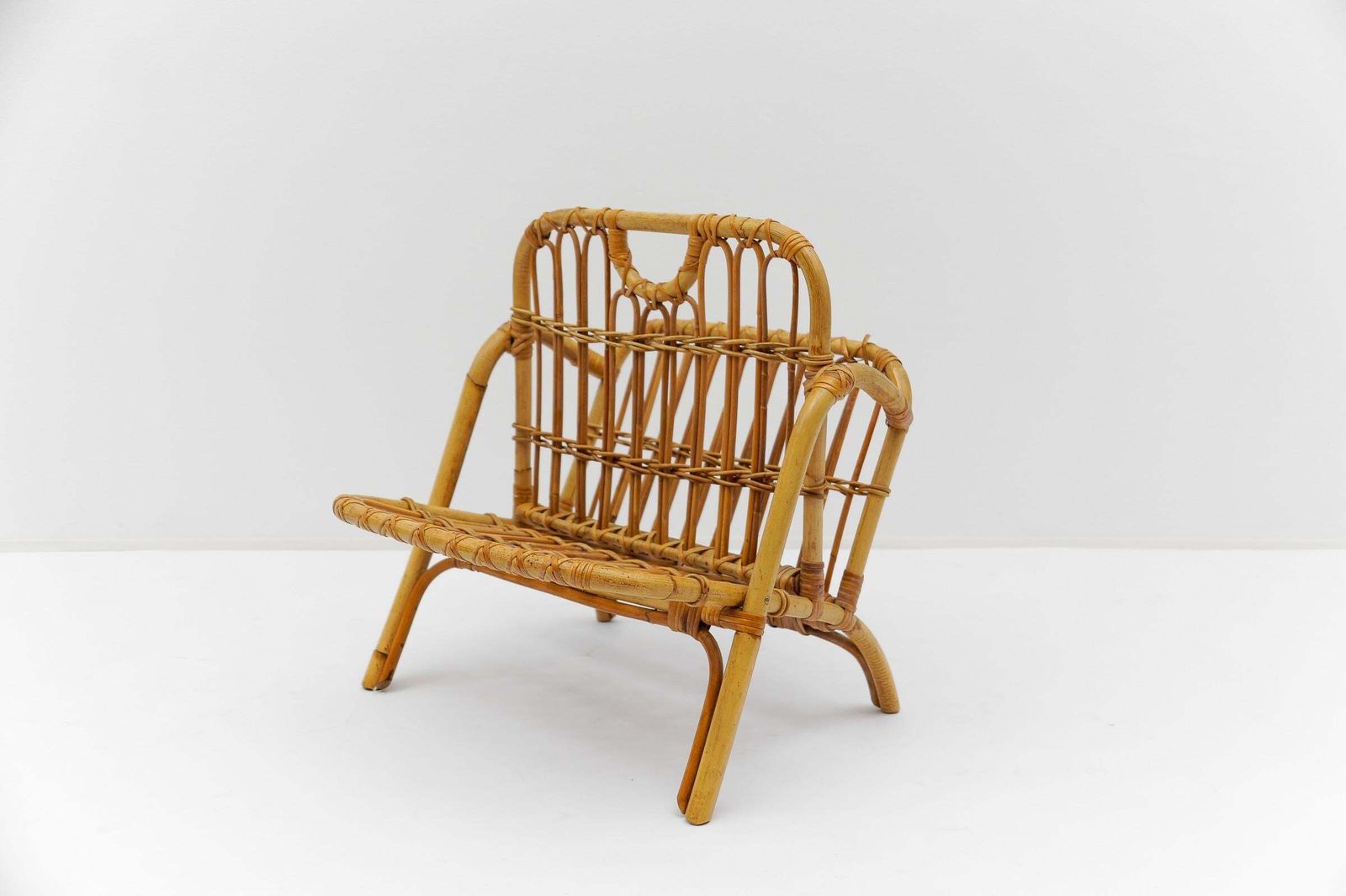 Lovely Mid Century Modern Rattan Magazine Rack, 1960s Italy photo Home Decor