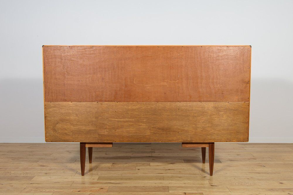 Mid Century Model Fresco Sideboard In Teak By Victor Wilkins For G Plan, United Kingdom, 1960s photo vinterior