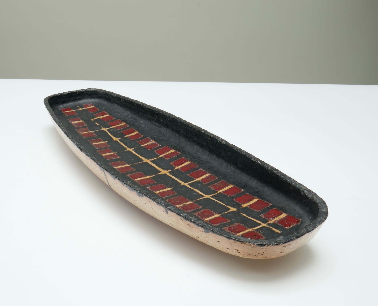 Large Ovoid Ceramic Centerpiece Plate, Belgium, 1960s photo 550.0