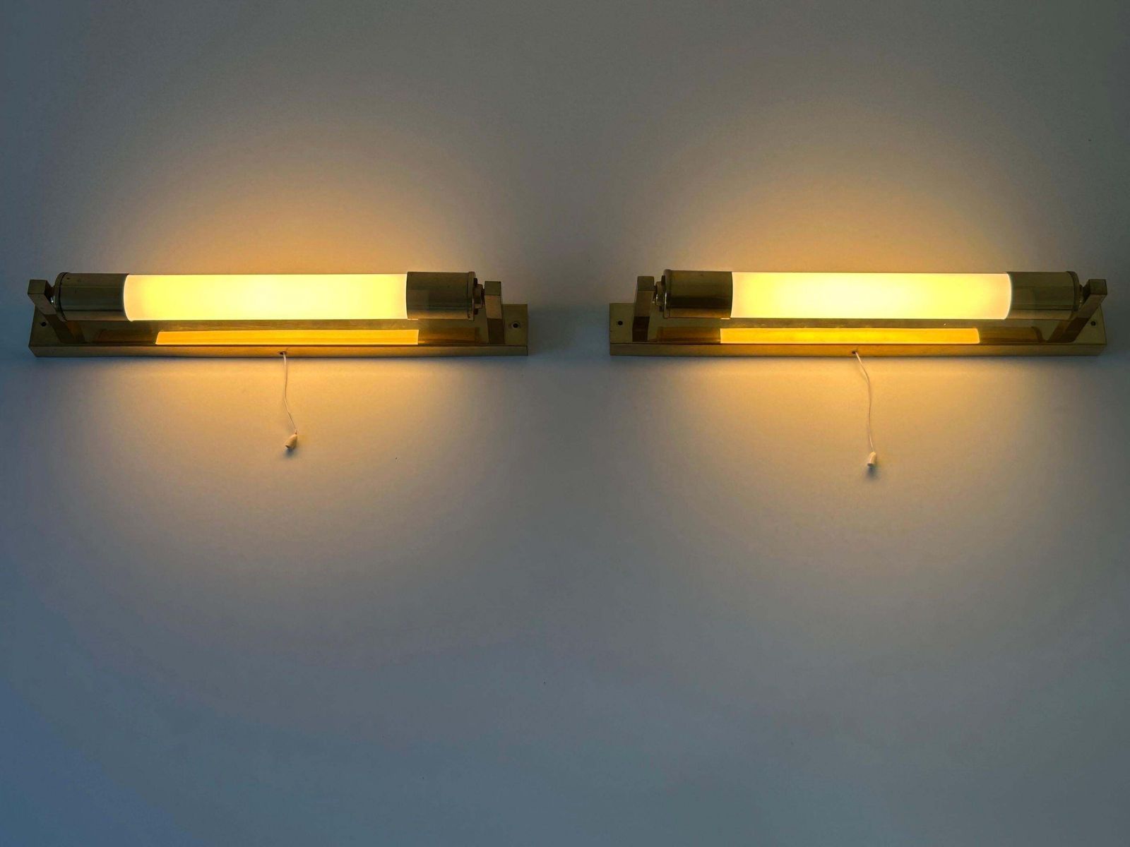 Set Of Two Rare Art Deco Bauhaus Bedside Sconces Or Wall Lamps Germany 1950s photo 2655.0