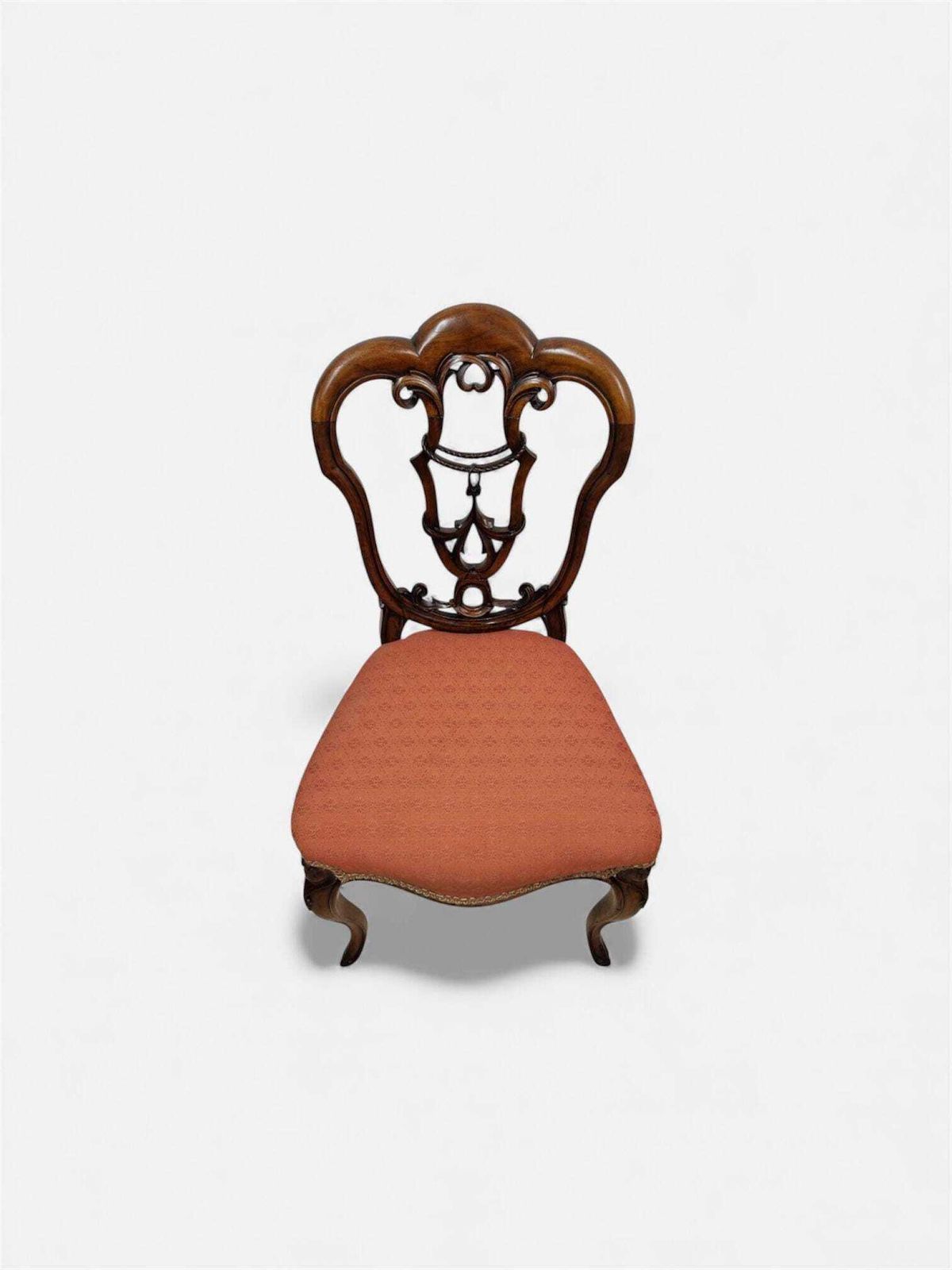 photo furniture Antique Walnut Side Chair / C.1890 / Pierced Splat Back