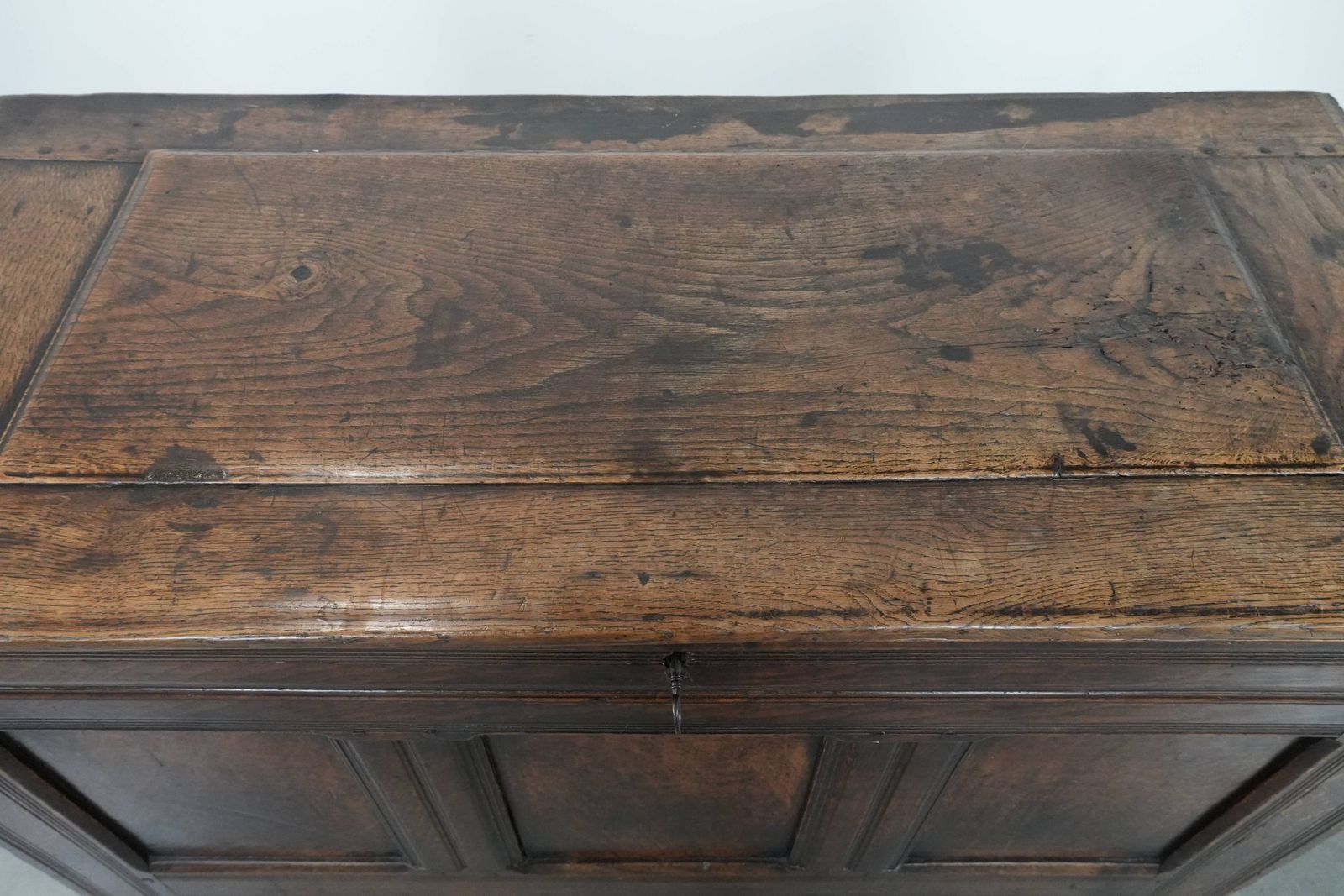 Large Antique Paneled English Oak Coffin From The 18th Century photo buy
