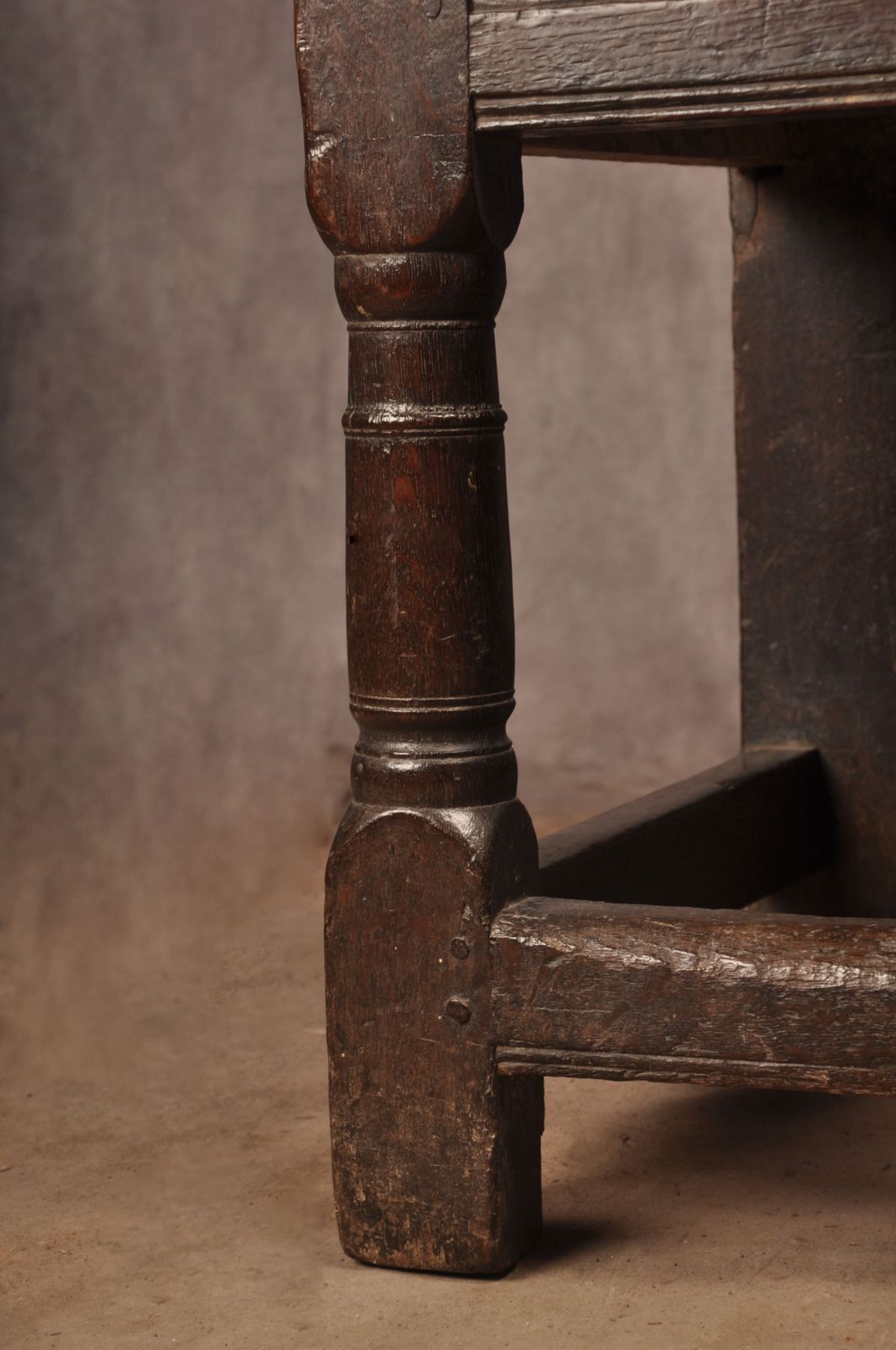 photo vinterior 17th Century Yorkshire Oak Wainscot Chair