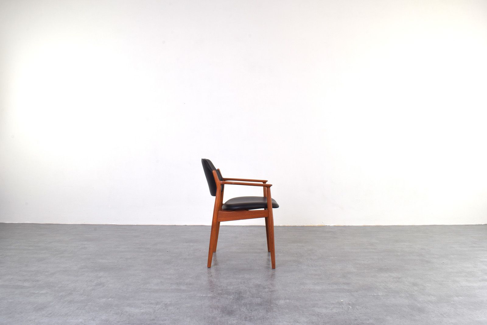 Mid Century Danish Teak Chairs Model 62a By Arne Vodder For Sibast, 1960s. photo for sale