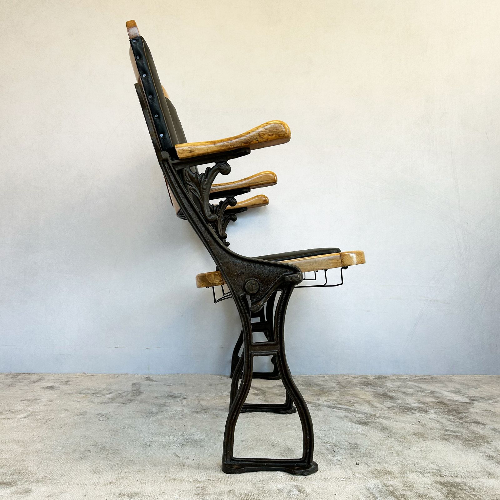 photo furniture Pair Of Cinema Seats (Fully Restored)