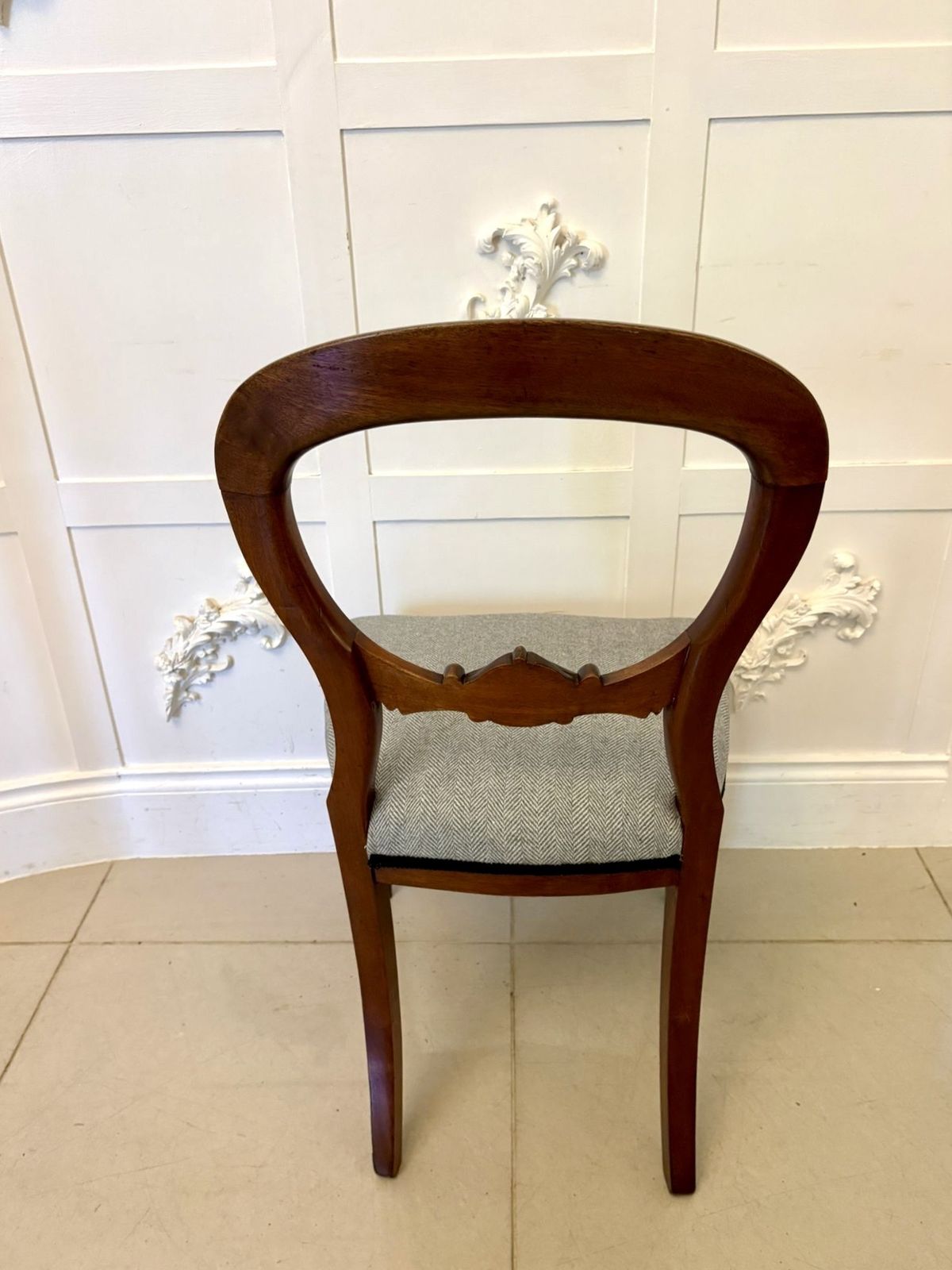 4485.0 Antique Set Of Eight Quality Mahogany Balloon Back Dining Chairs photo