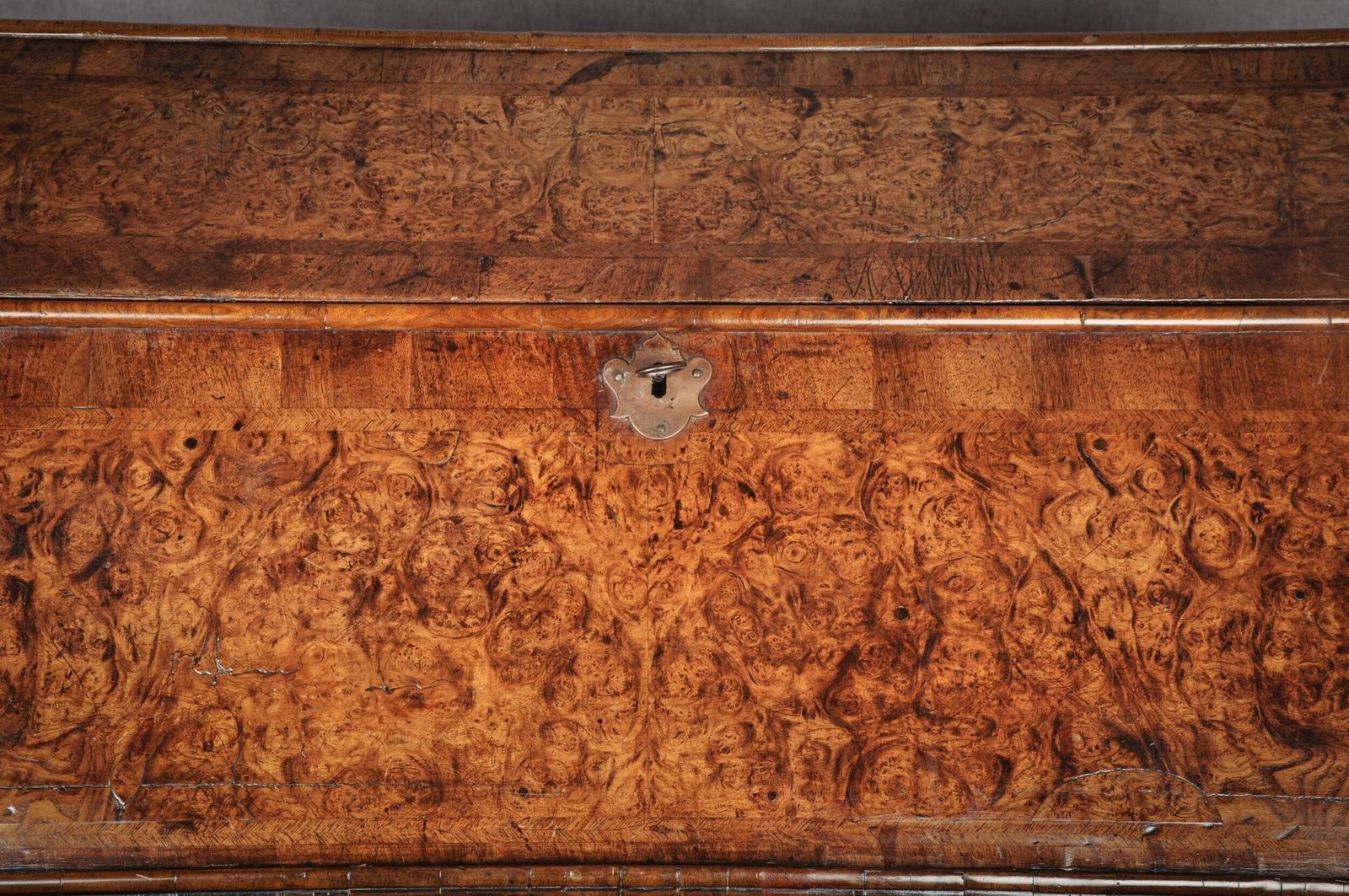 Fine 17th Century Mulberry Bureau In The Manner Of Coxed & Woster photo vintage
