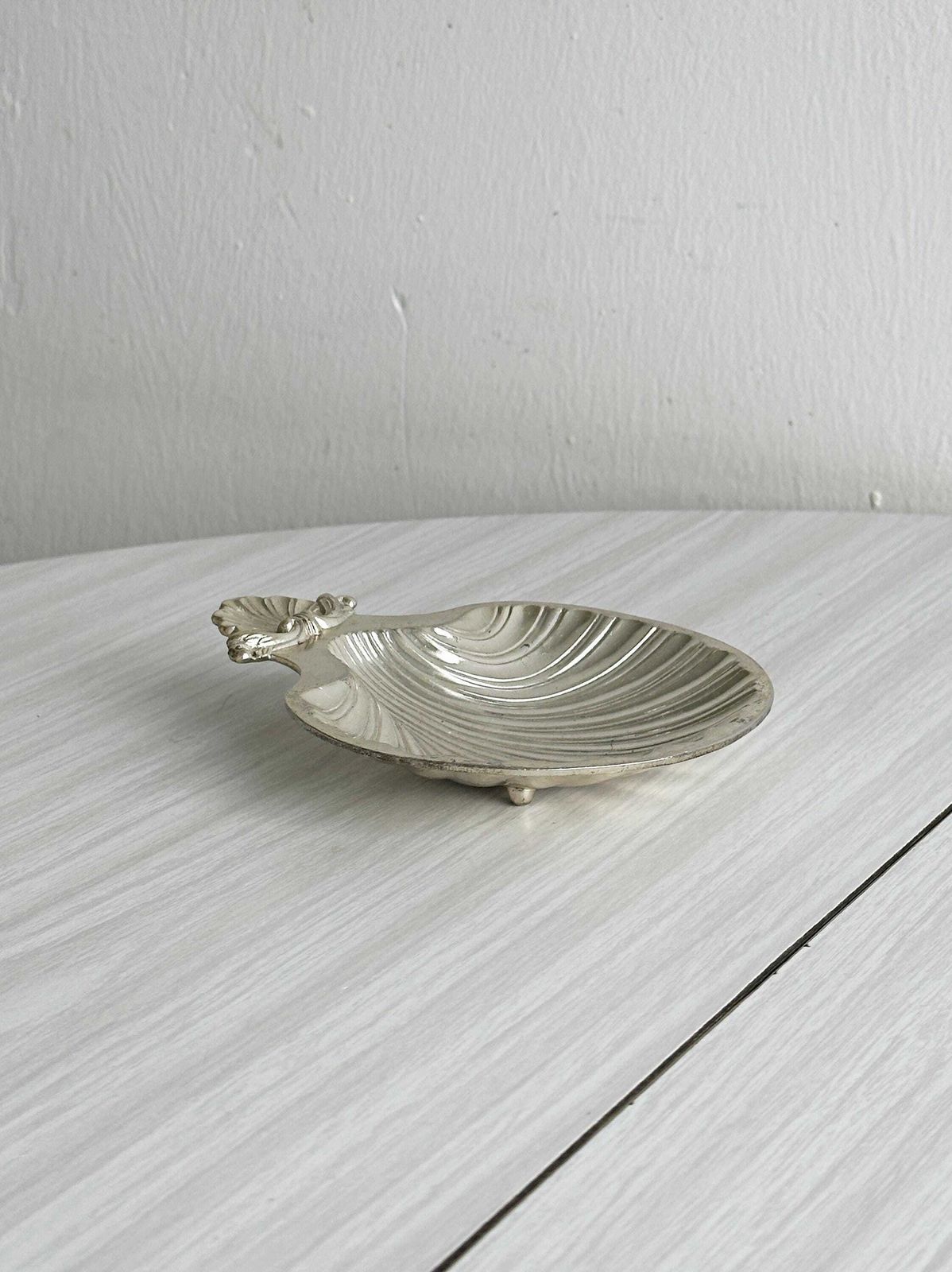 Silver Plated Metal Seashell Trinket Dish, Made In England, A Chic Jewelry Dish Or Catch All, Trendy photo furniture